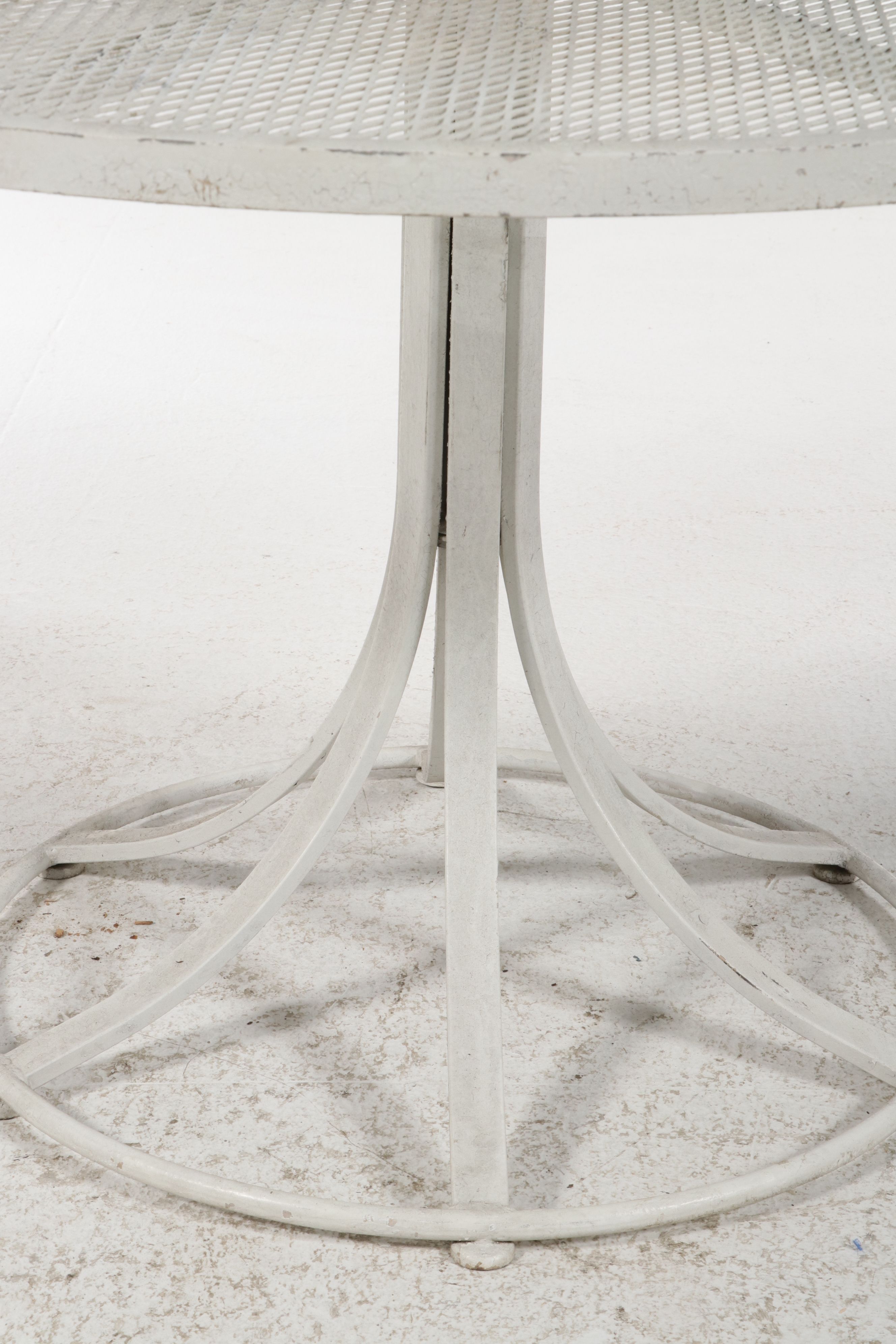 Five-Piece Metal Mesh Patio Dining Set