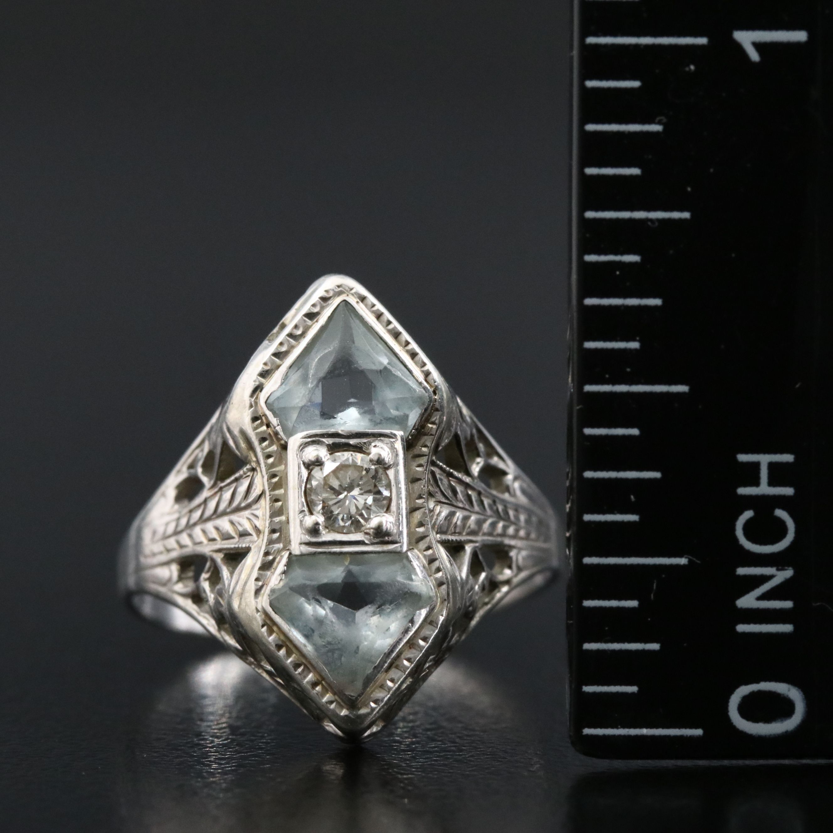 Art Deco 18K Aquamarine and Diamond Toi et Moi Ring