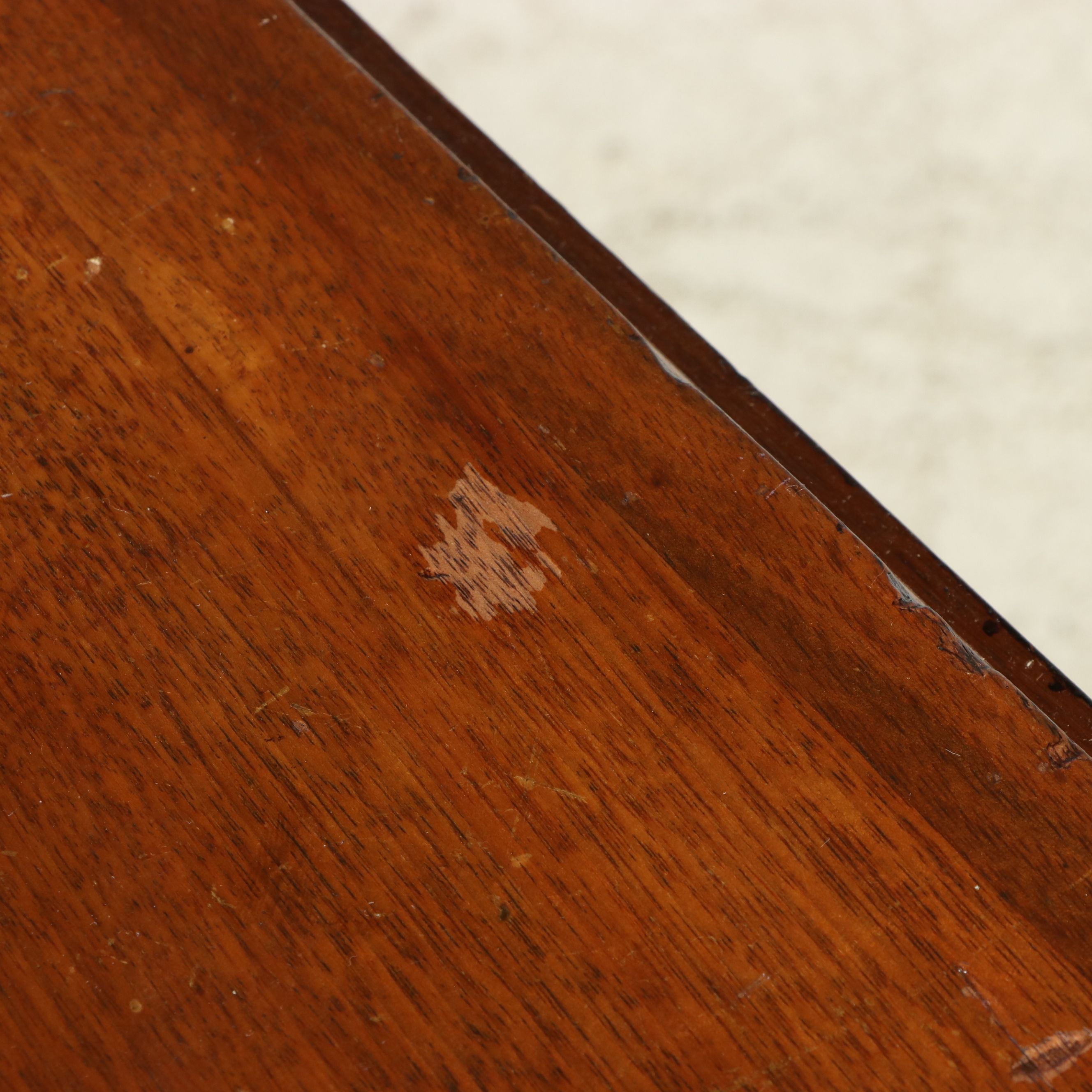 Sheraton Style Walnut Drop-Leaf Table, Early to Mid-20th Century