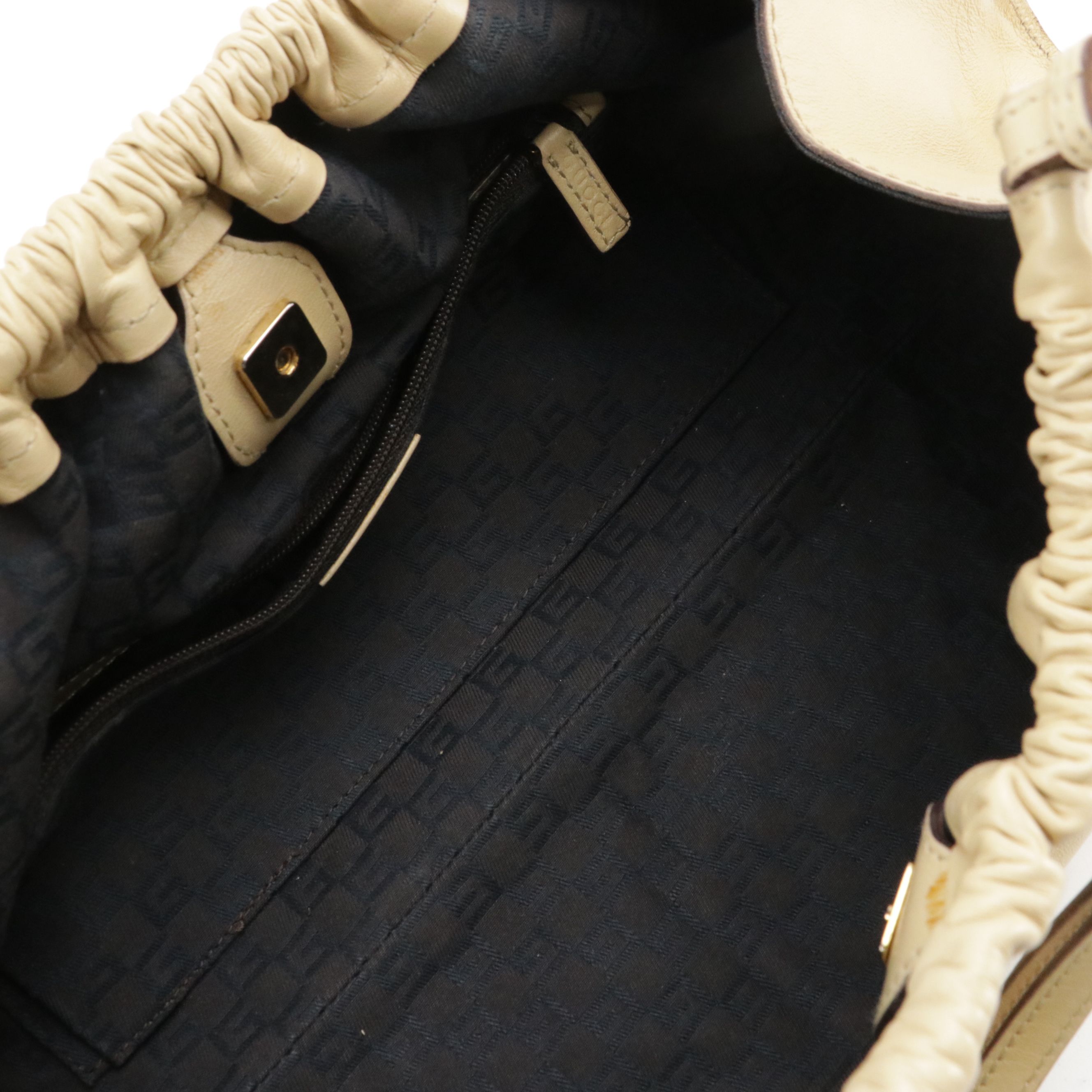 Gucci Small Hobo Shoulder Bag in Beige Calfskin Leather