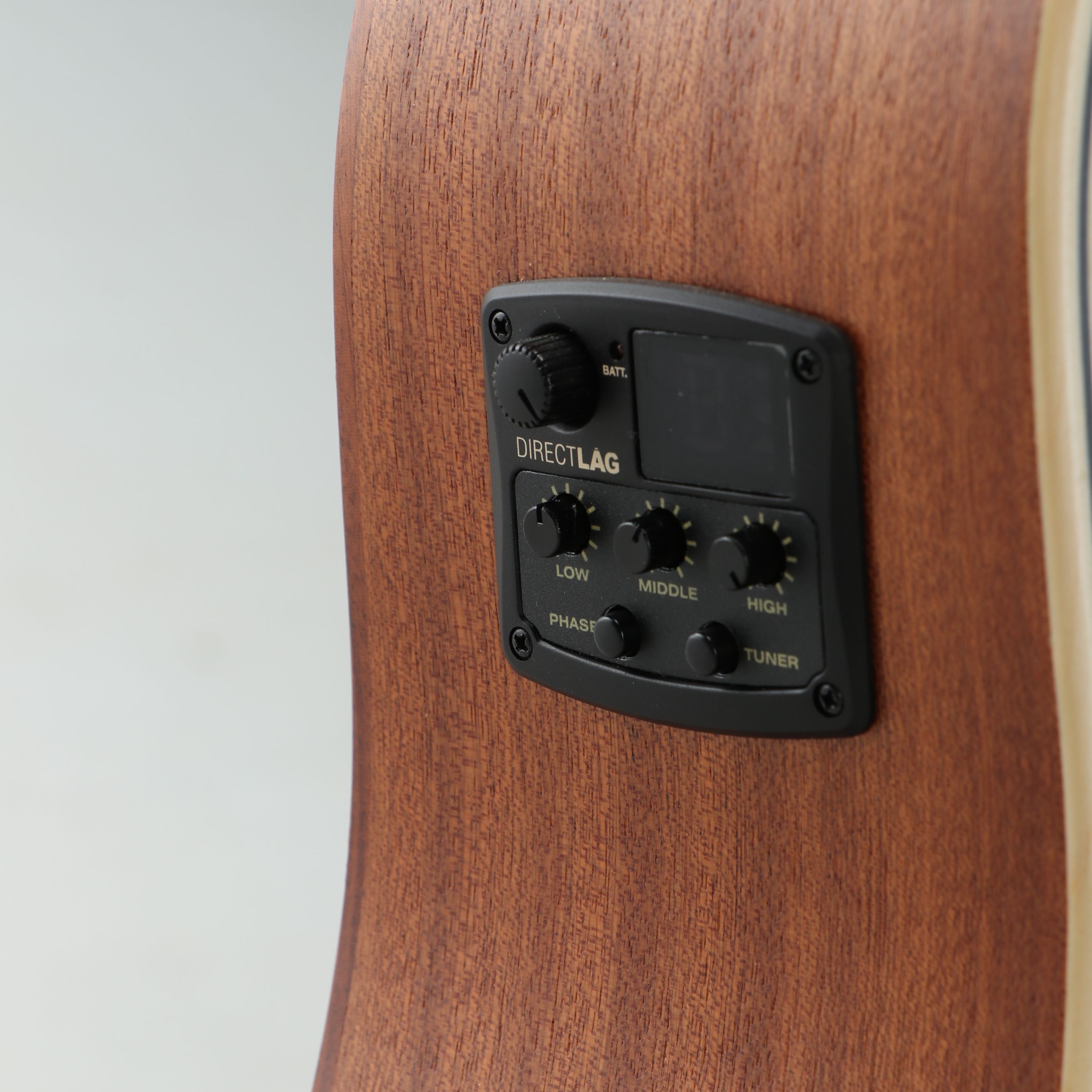 LÂG Tramontane T70DCE Dreadnought Cutaway Electric Acoustic Guitar