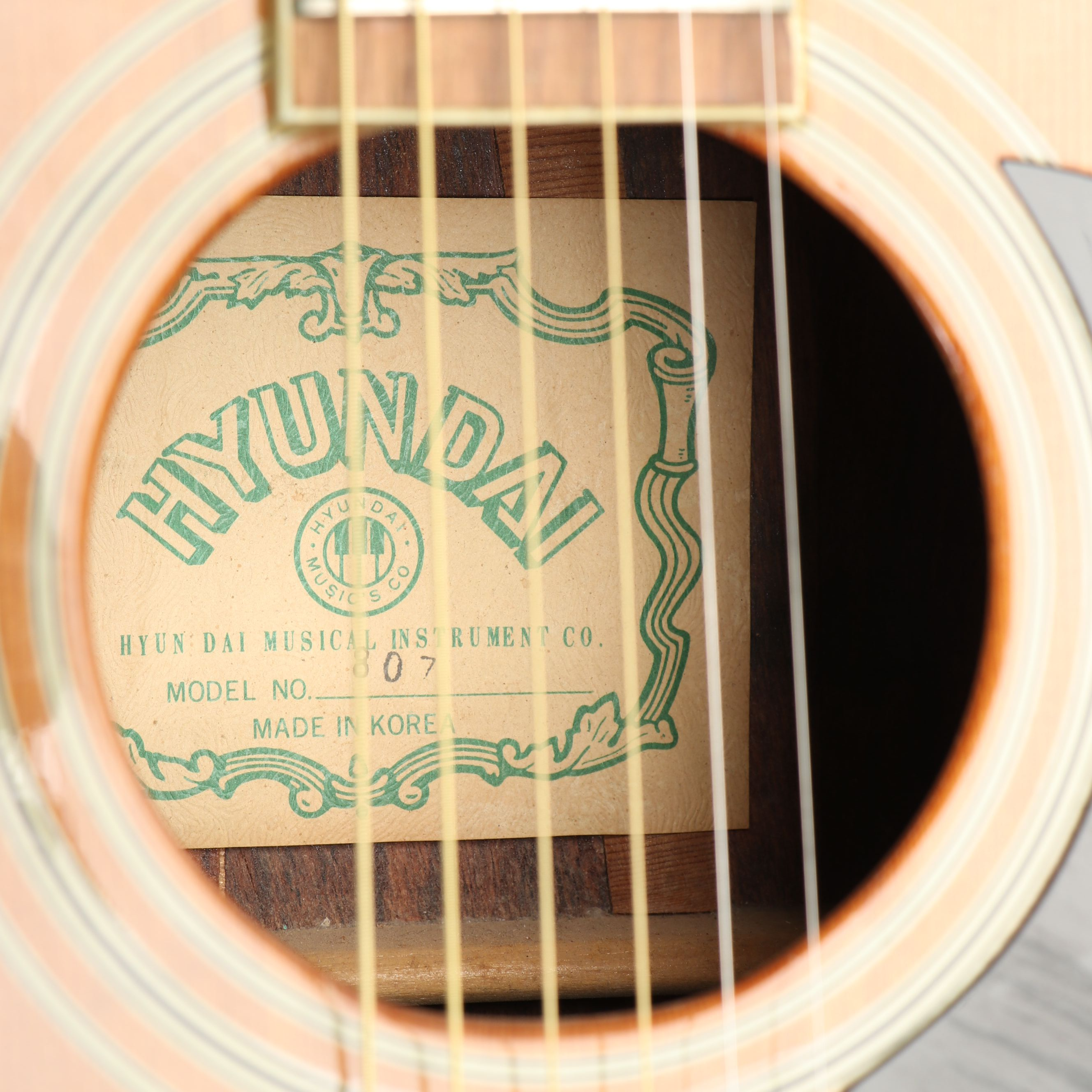 Hyundai Music Co. 807 Spruce Top Acoustic Guitar