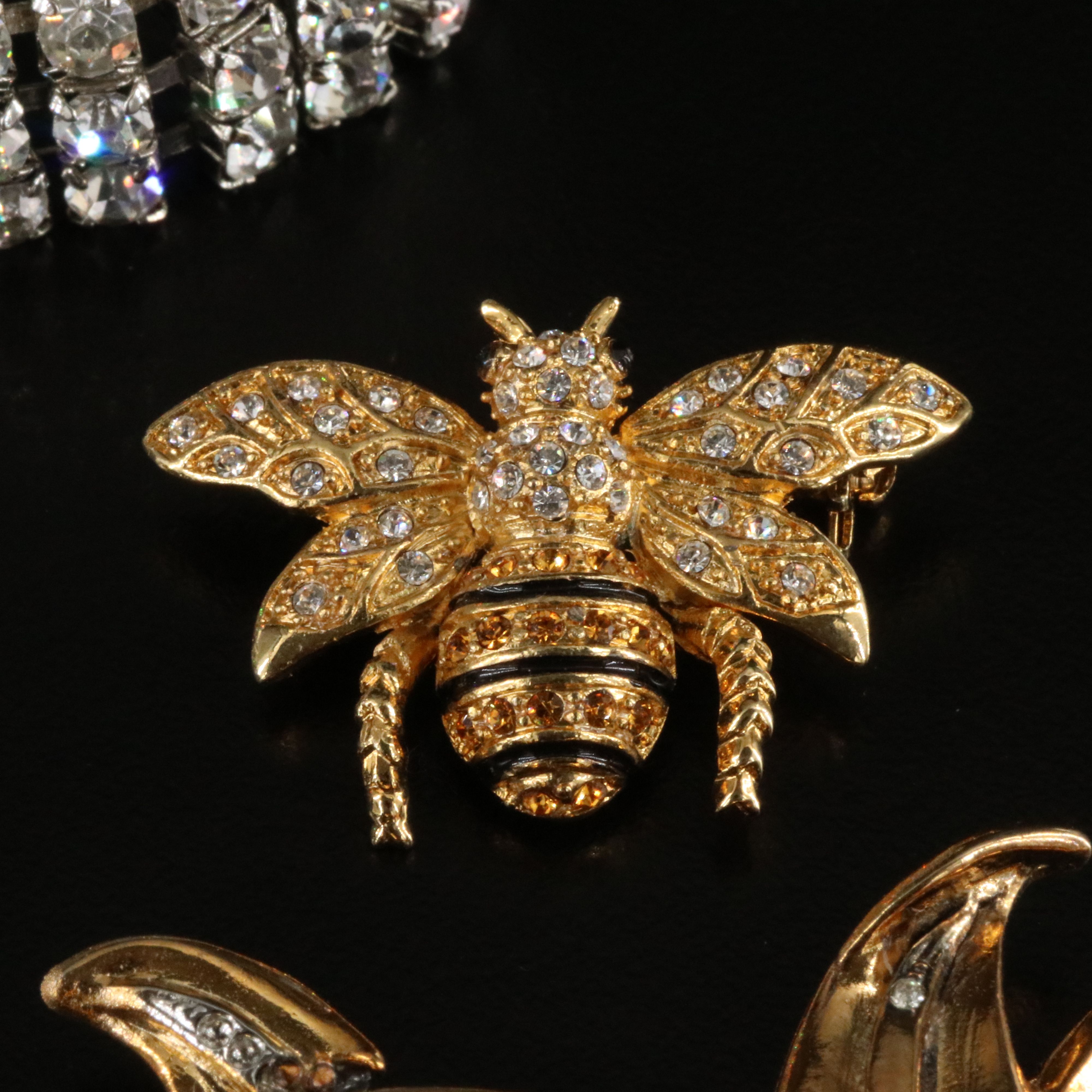 Krementz, Weiss and Duette Brooch Featured in Vintage Jewelry