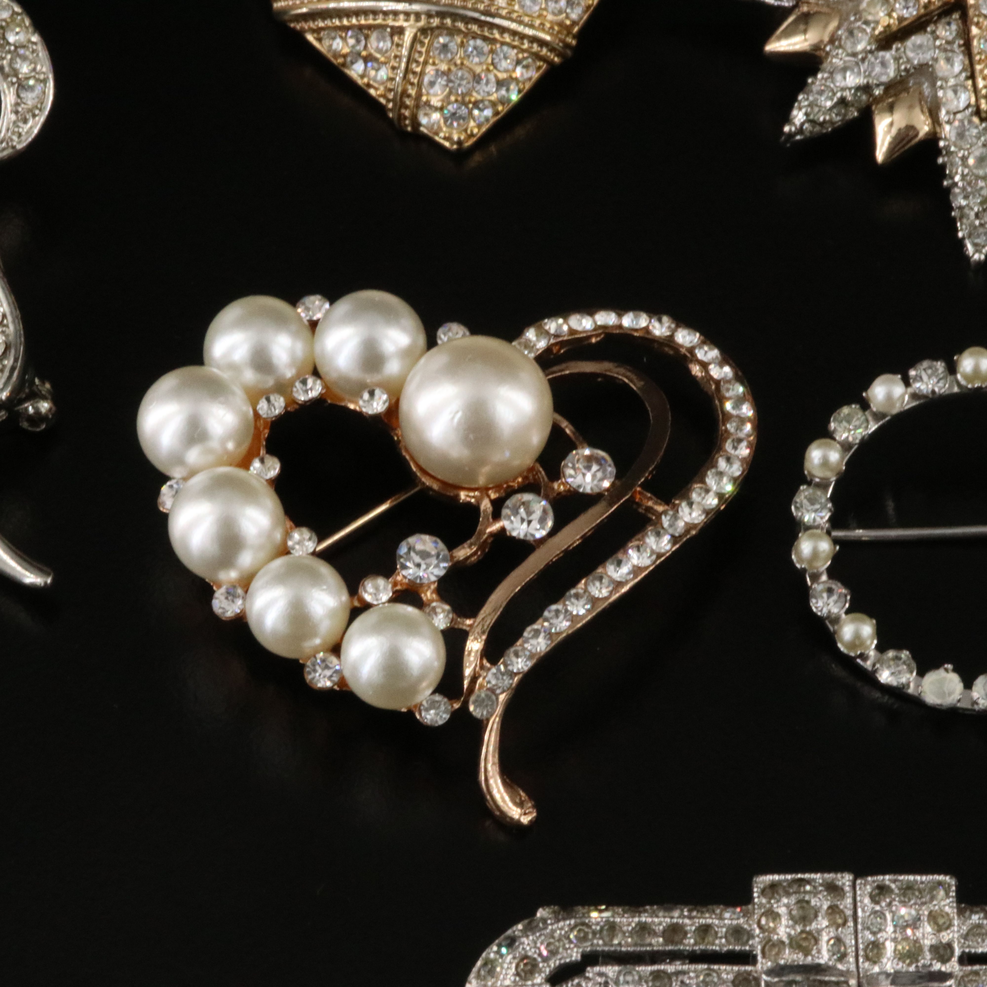 Krementz, Weiss and Duette Brooch Featured in Vintage Jewelry