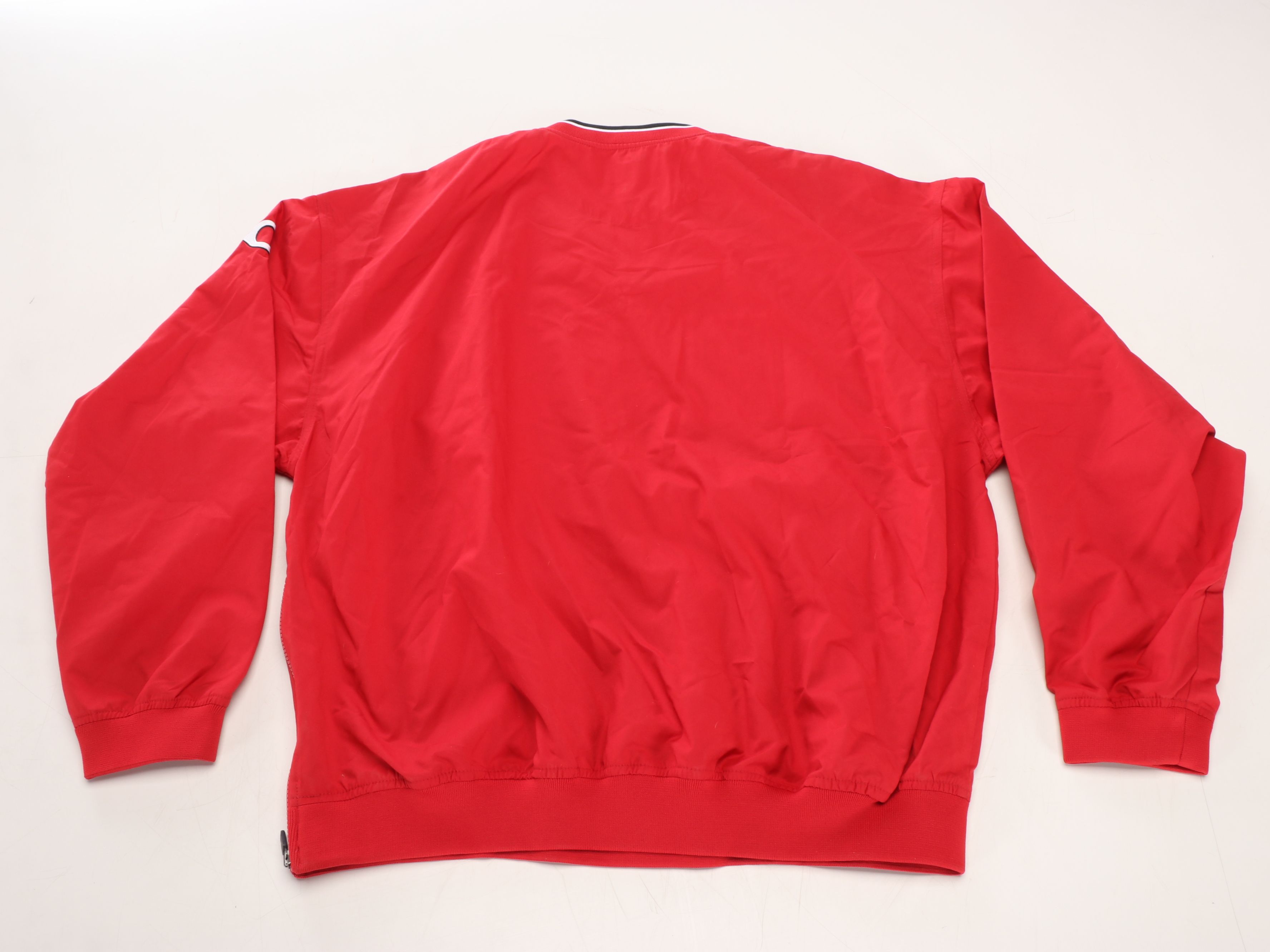 Tony Perez Signed Cincinnnati Reds Jacket with Pete Rose Signed Print