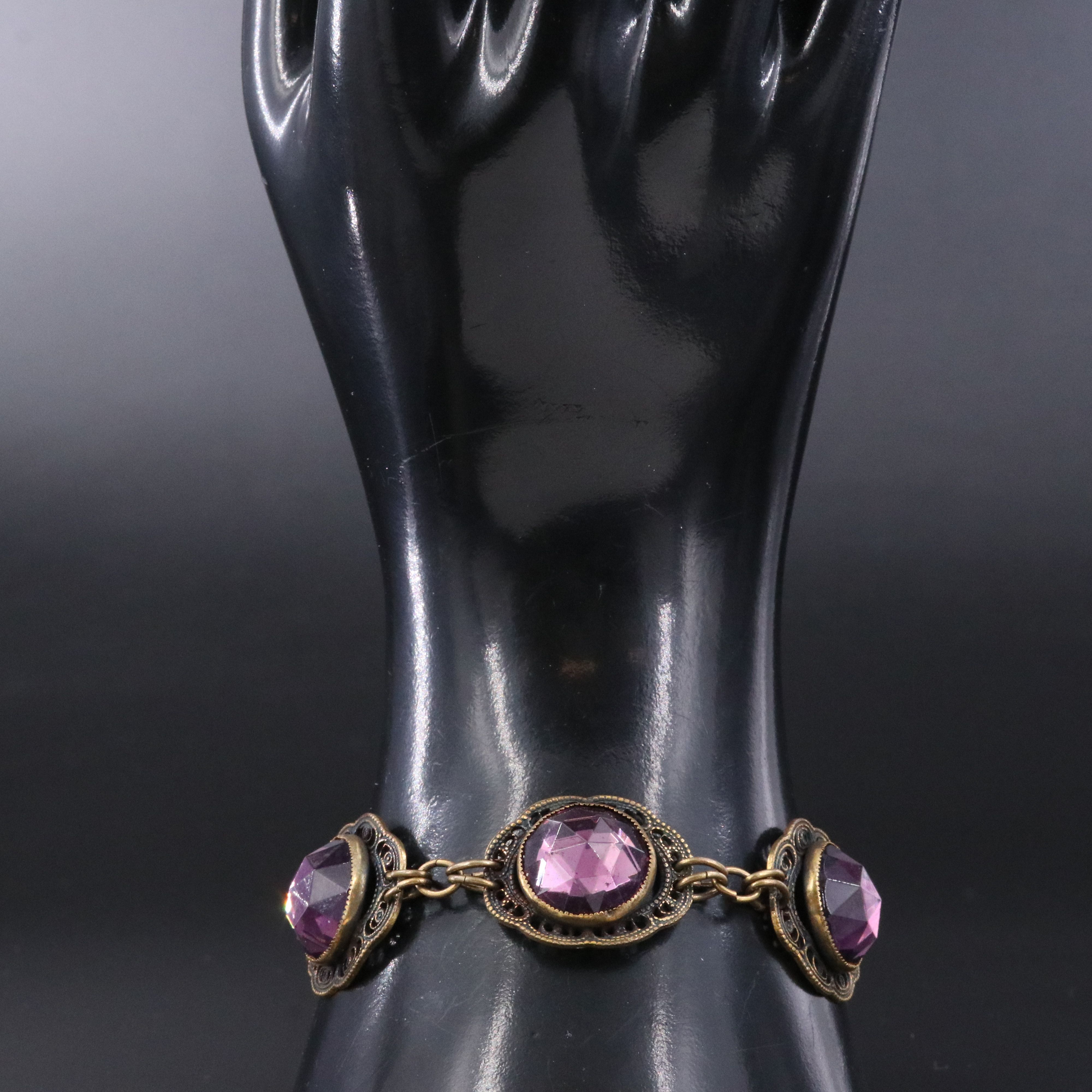 Glass Filigree Scalloped Frame Bracelet