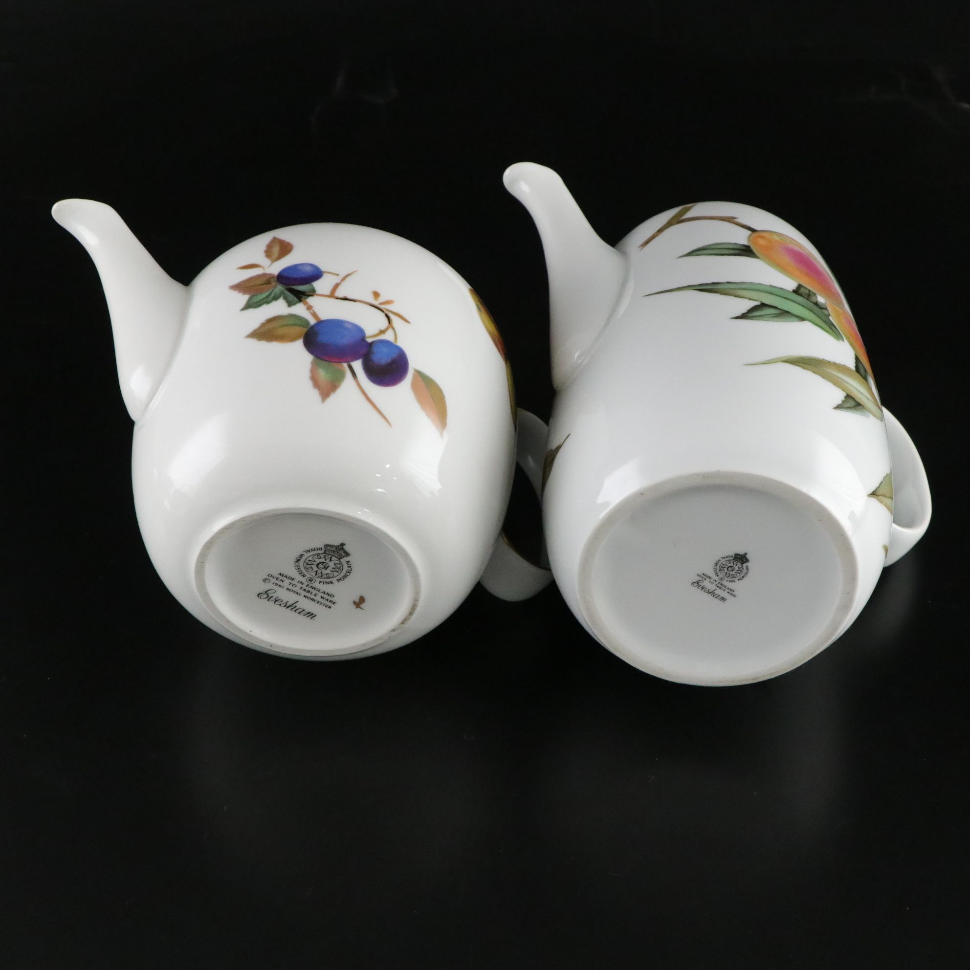 Royal Worcester "Evesham Gold" Dinnerware Set for Six with Extras & Serveware