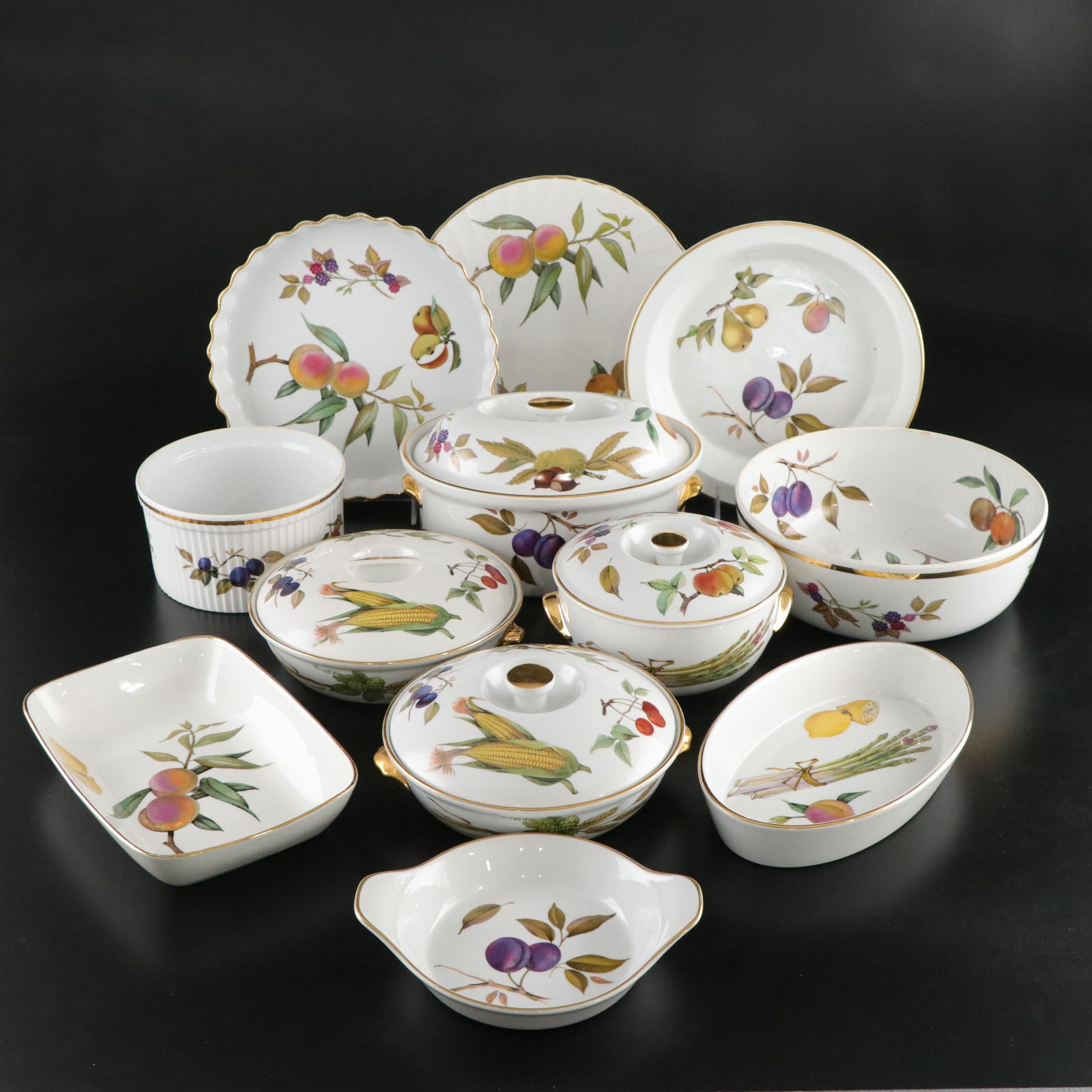 Royal Worcester "Evesham Gold" Serveware, Platters and Casserole Dishes