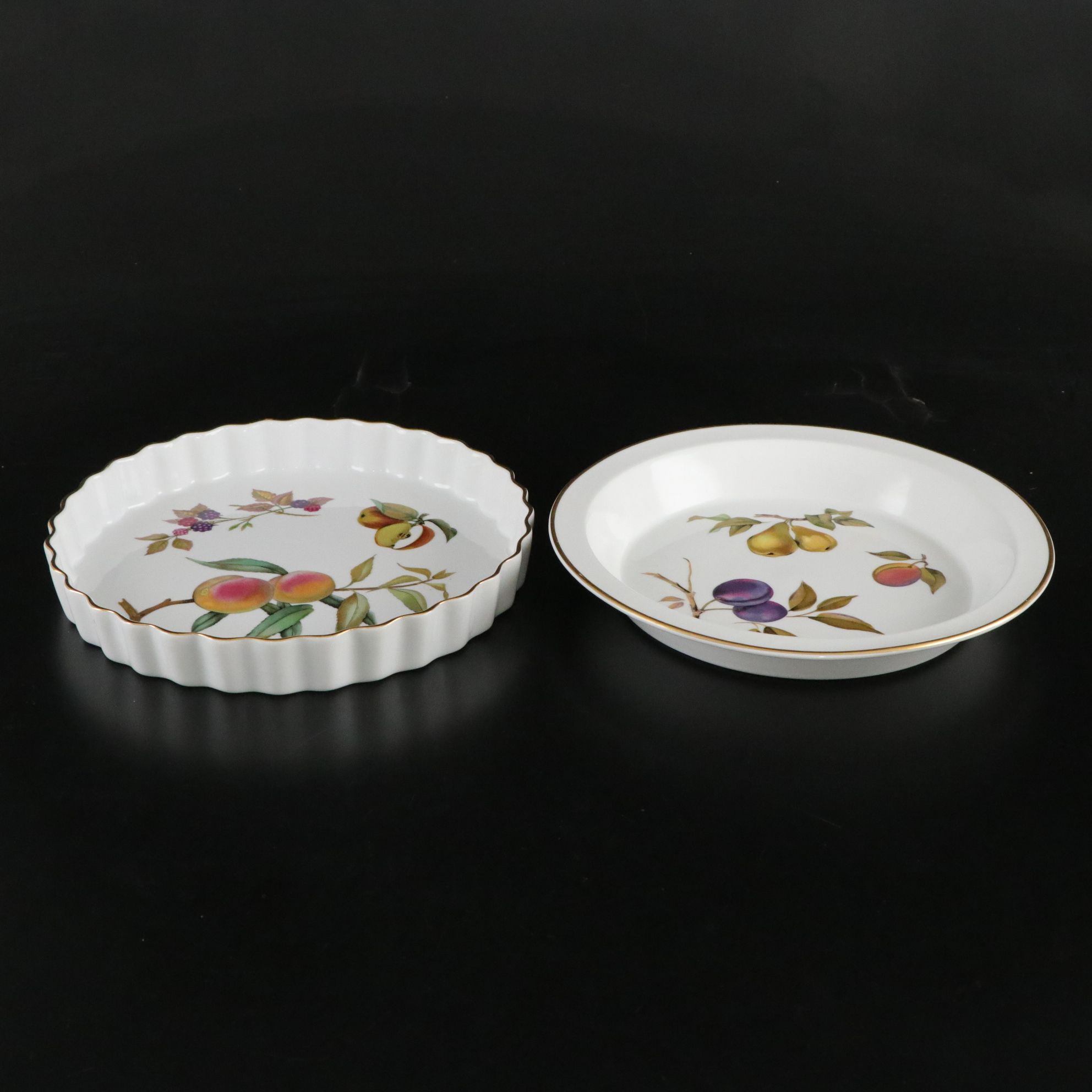 Royal Worcester "Evesham Gold" Serveware, Platters and Casserole Dishes