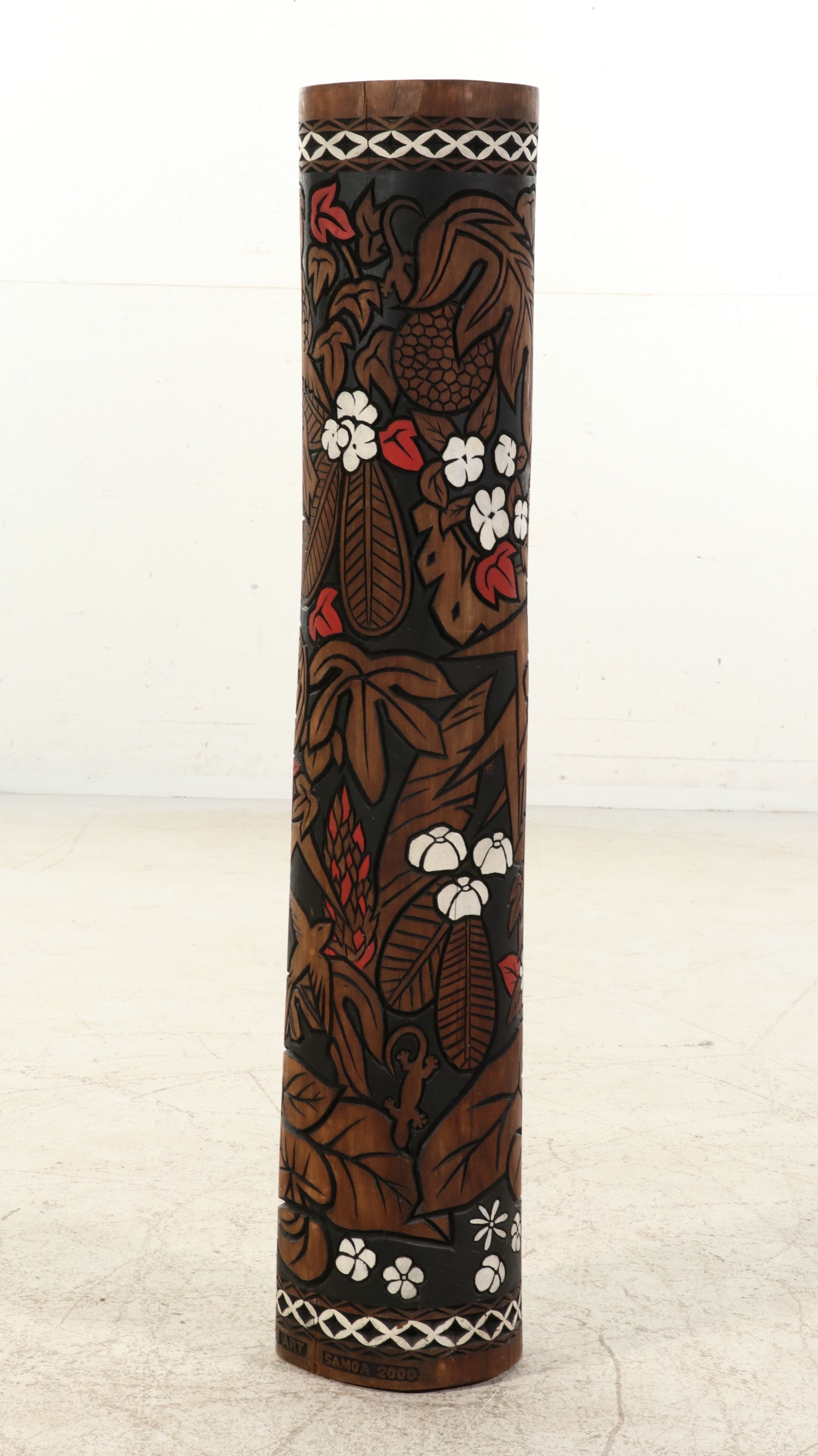 Leulumoega Fou School of Fine Arts Polychrome Carved Wood Pillar, 2000