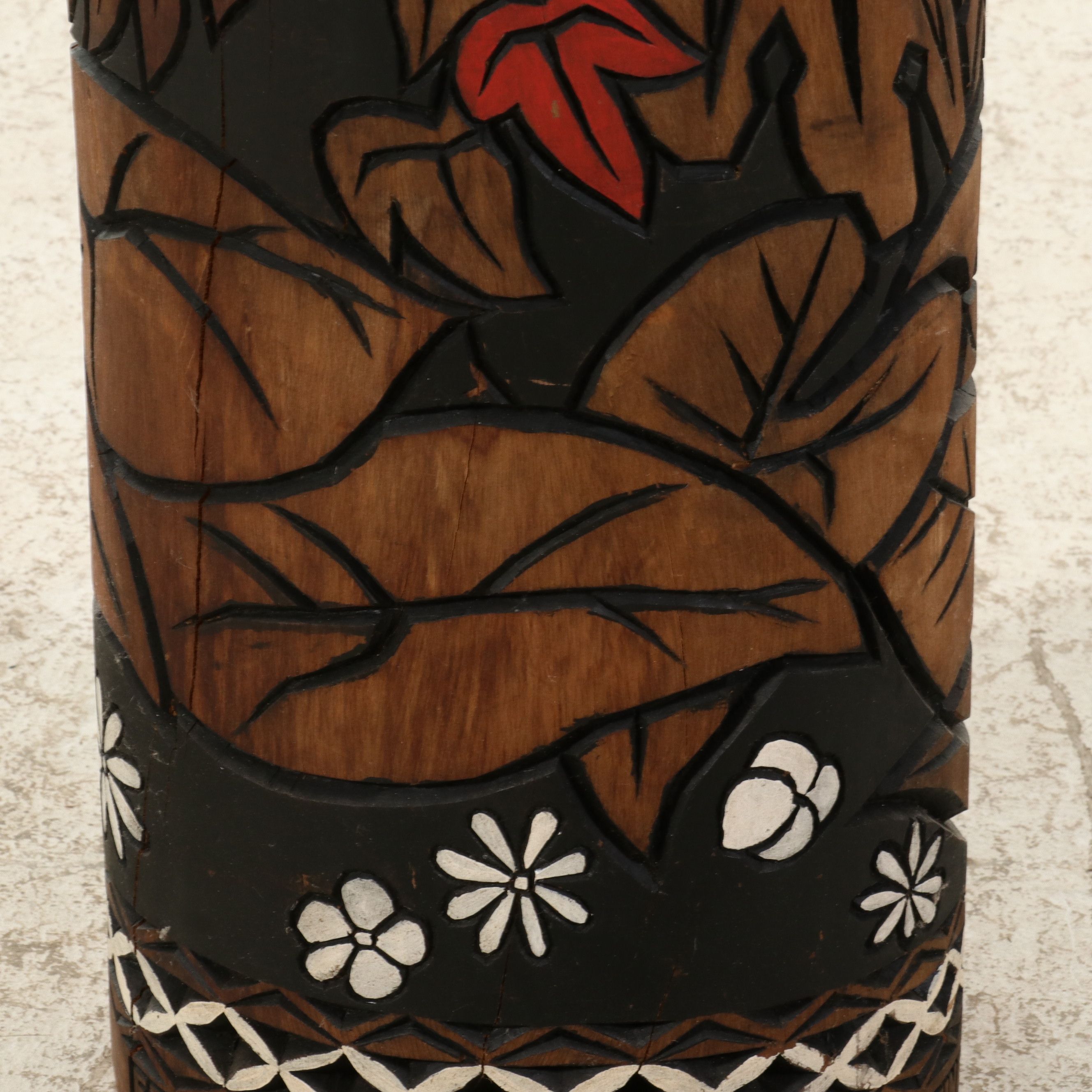 Leulumoega Fou School of Fine Arts Polychrome Carved Wood Pillar, 2000