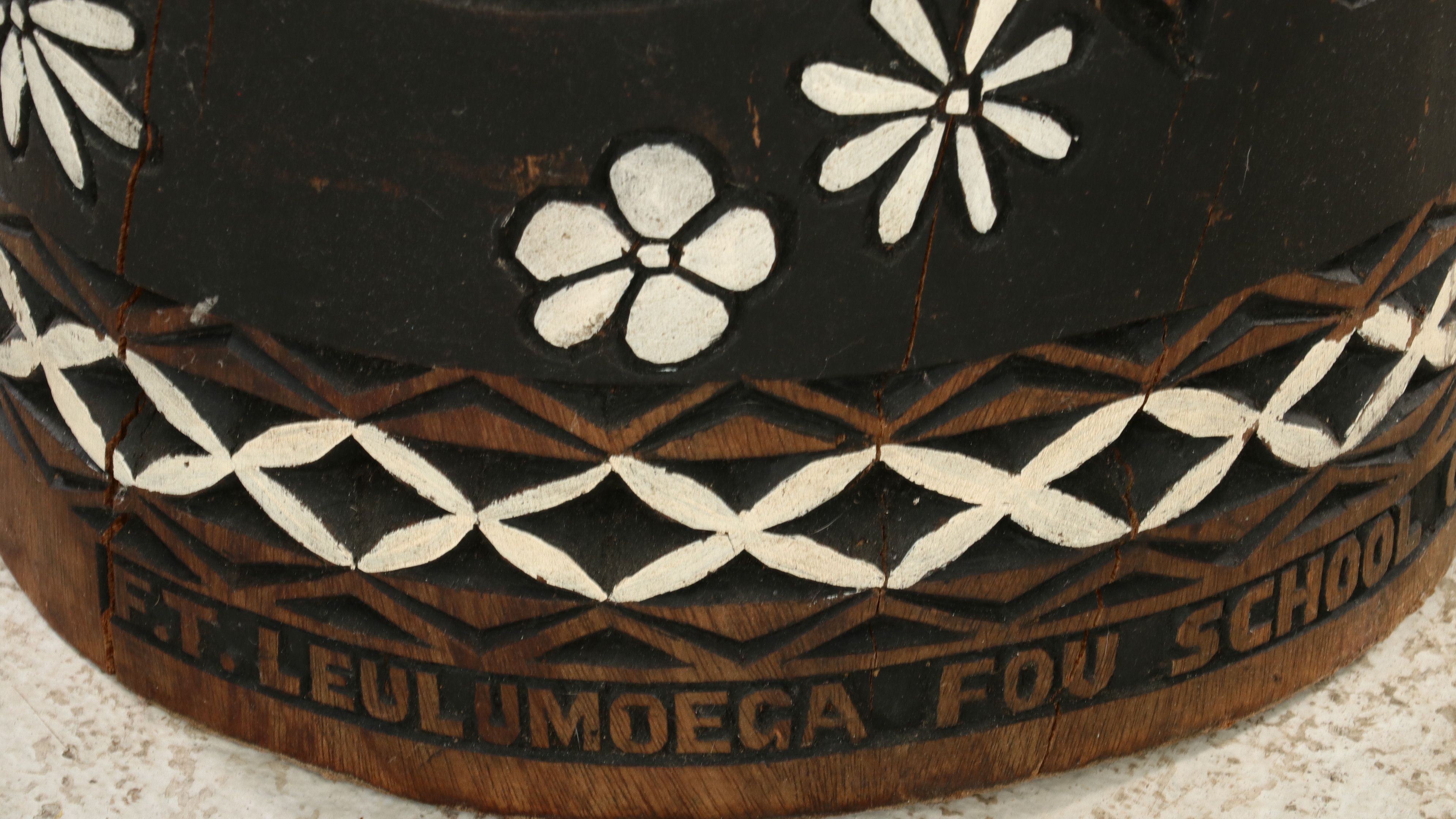 Leulumoega Fou School of Fine Arts Polychrome Carved Wood Pillar, 2000
