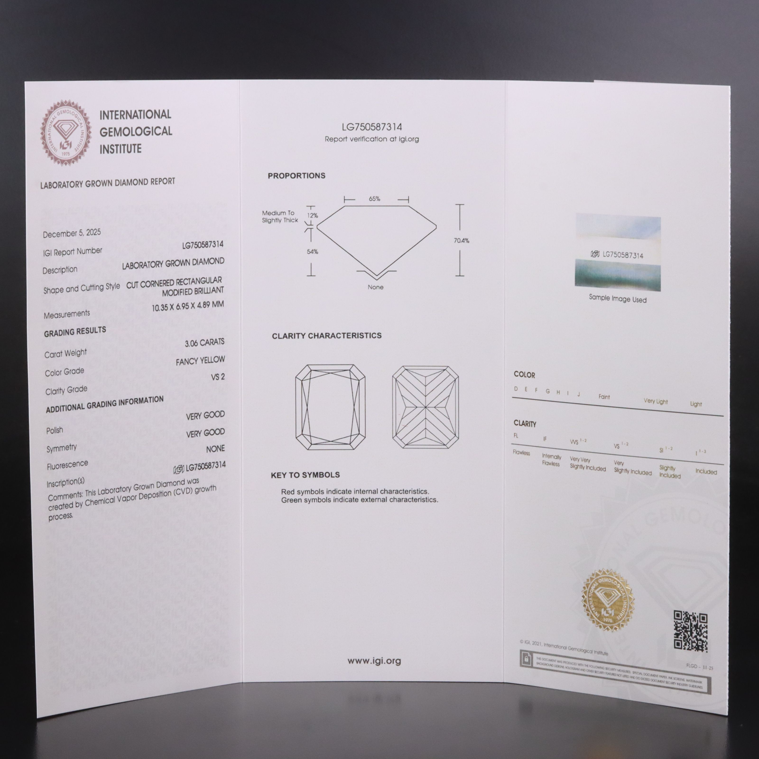Loose 3.06 CT Lab Grown Fancy Yellow Diamond with IGI Report