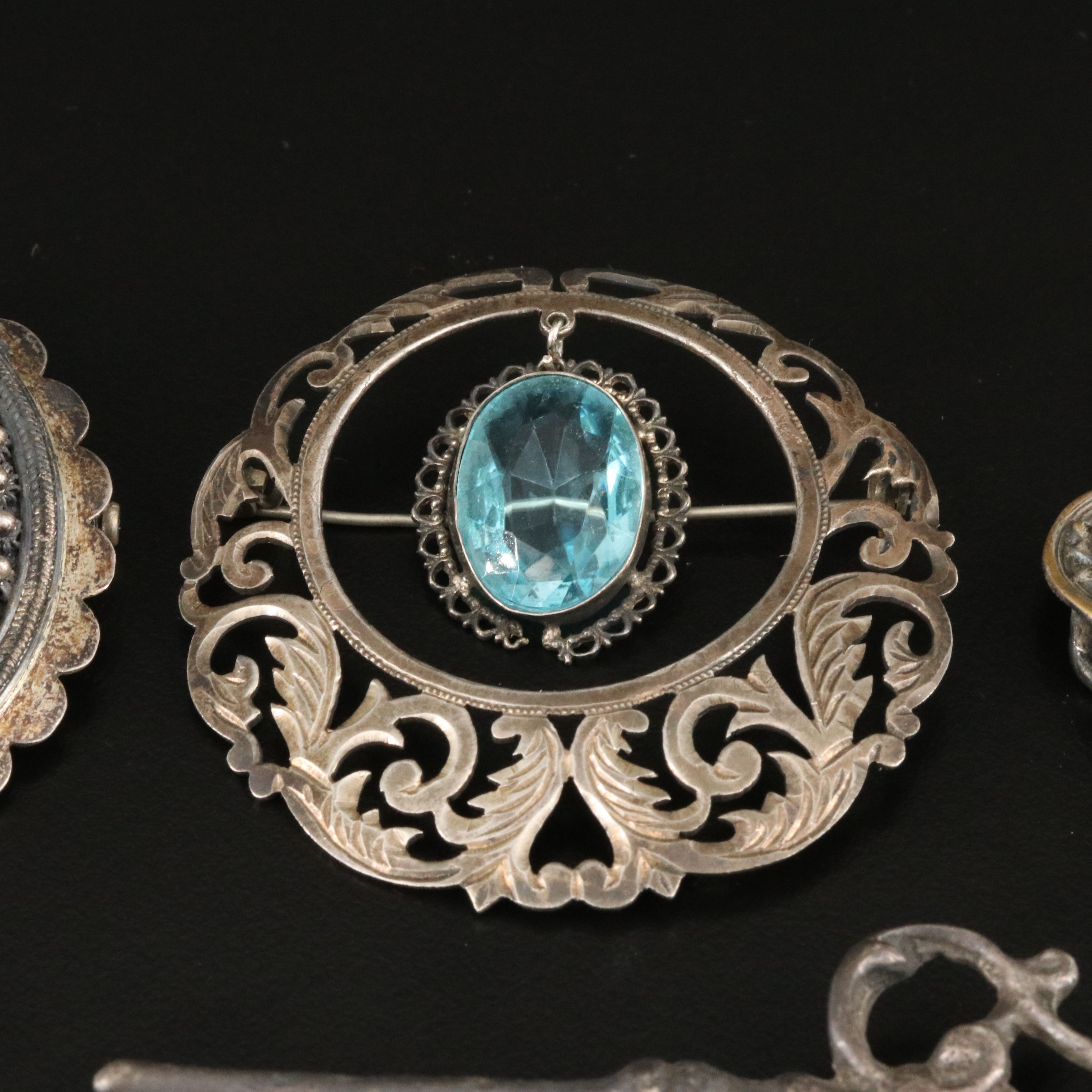 Vintage Silver Brooches & Single Belt Buckles Including Art Nouveau