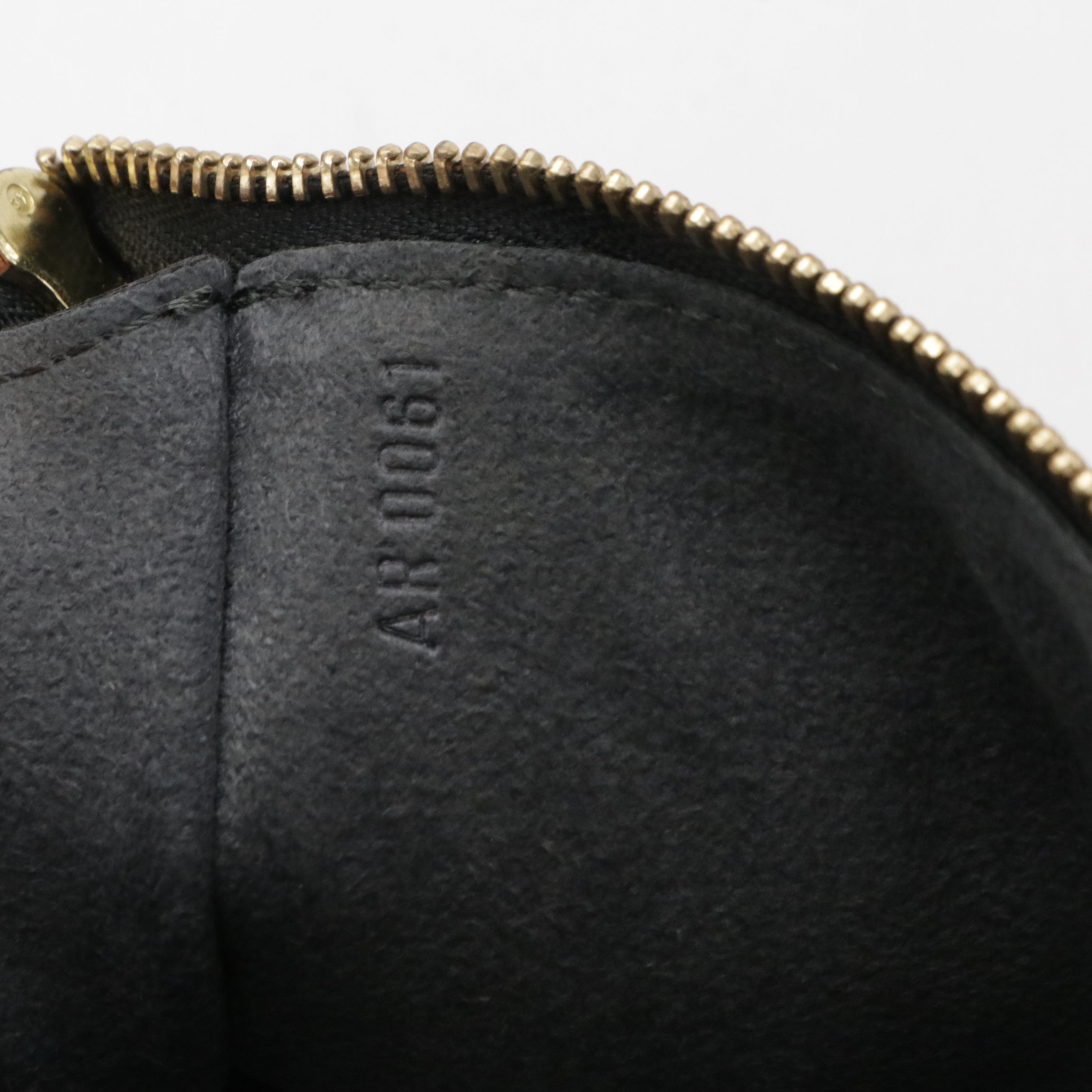 Louis Vuitton Pochette Accessoires in Noir Epi Leather