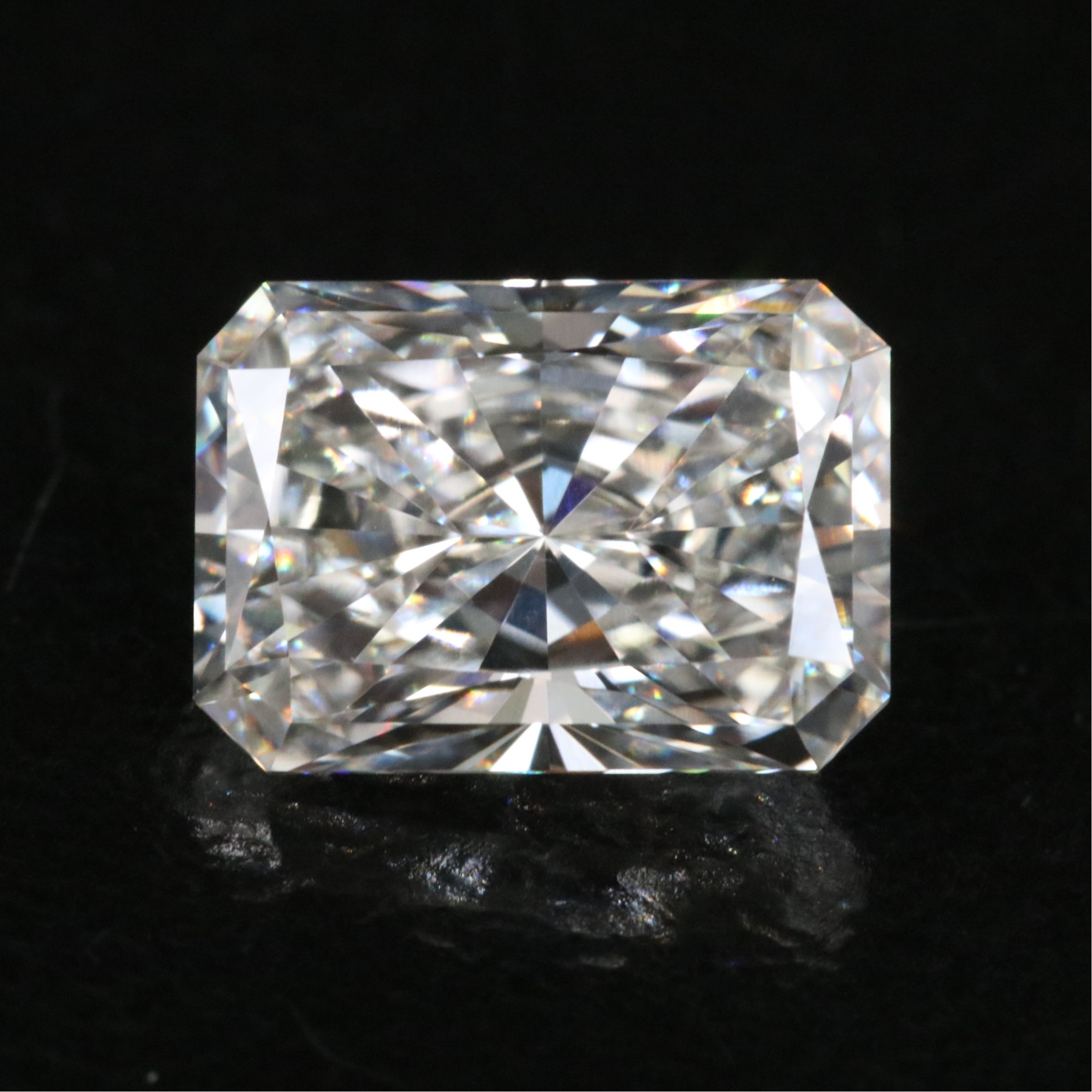 Loose 1.57 CT Lab Grown Diamond with IGI Report