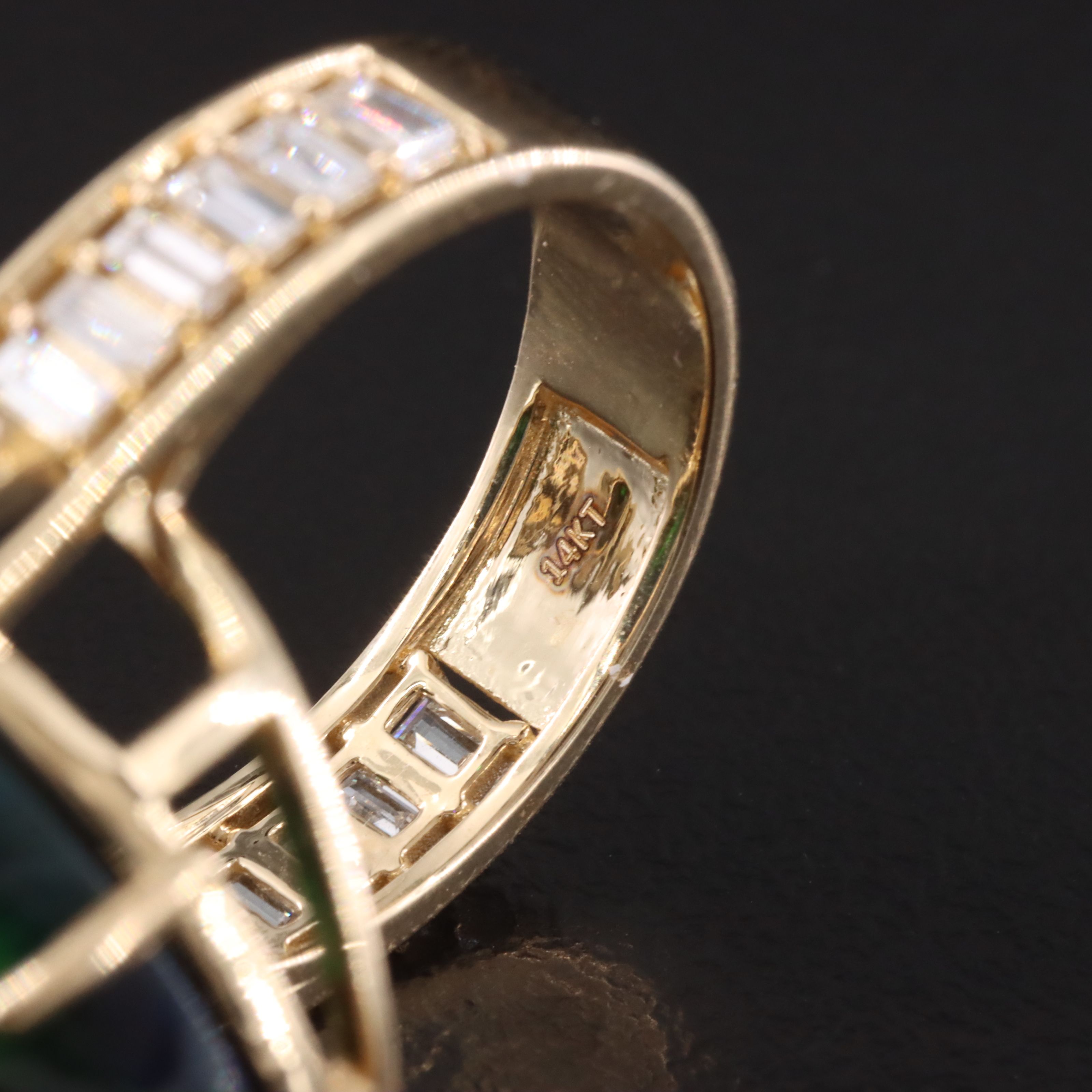 14K 12.87 CT Opal and Diamond Ring