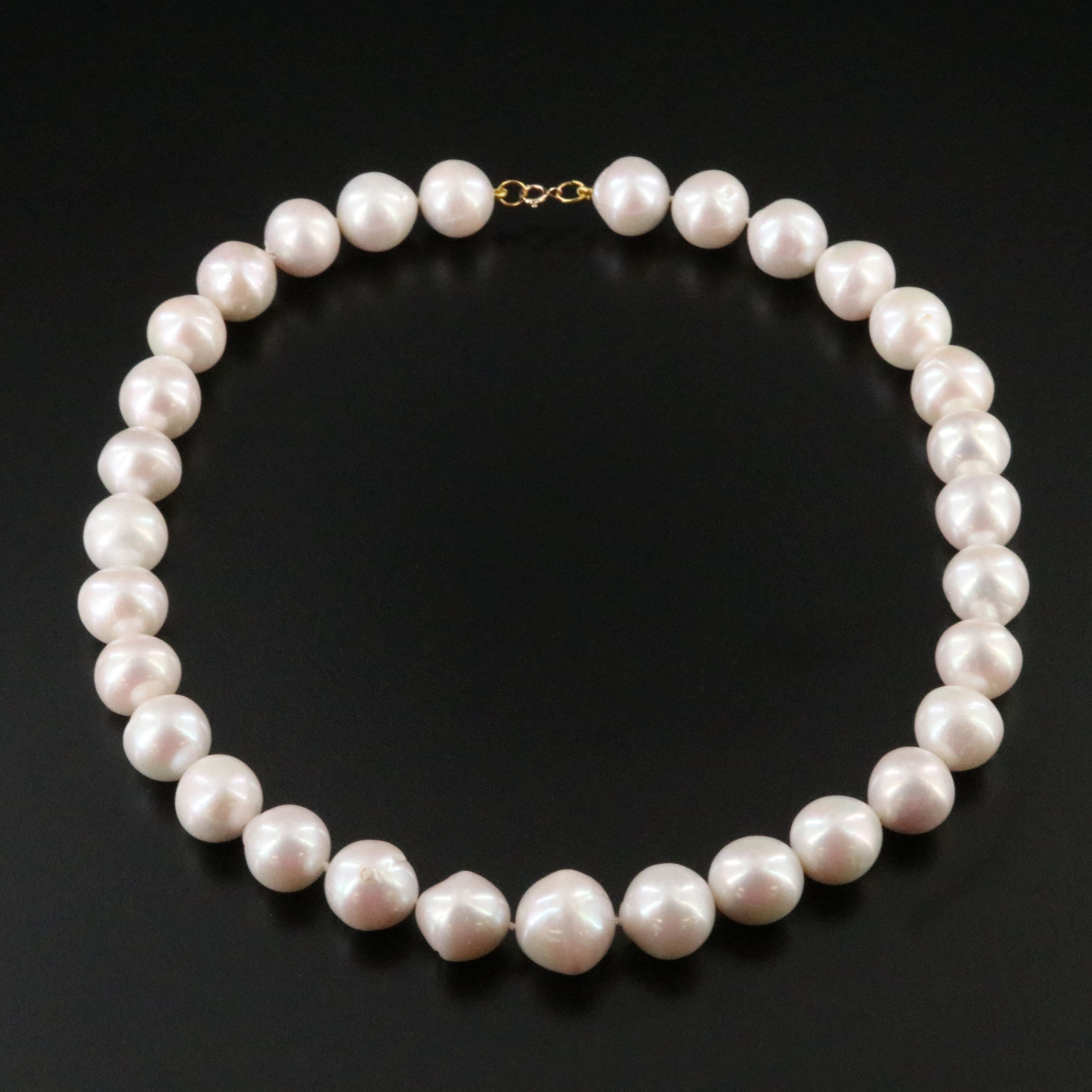 Pearl Necklace with 14K Clasp