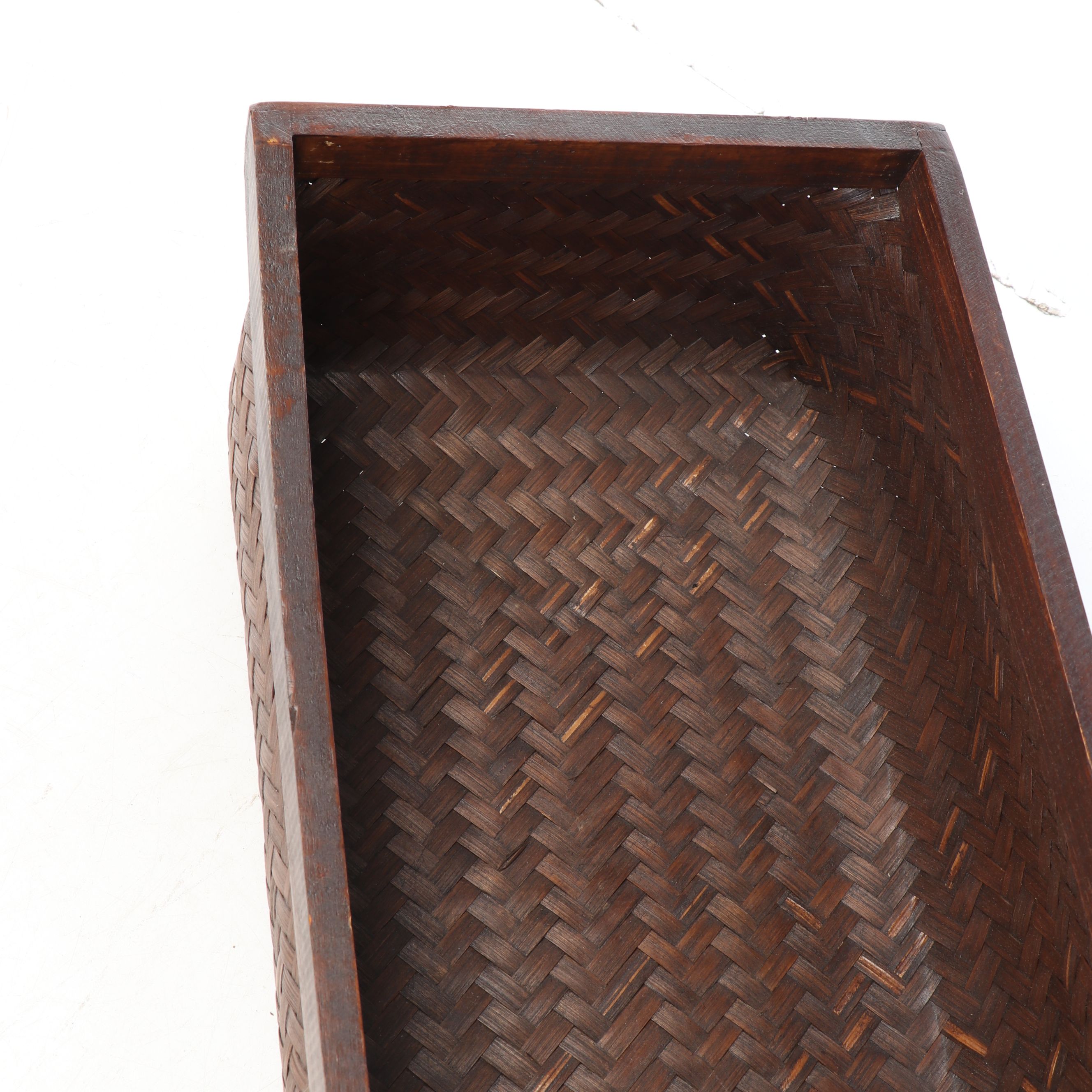 Contemporary Woven Storage Baskets | EBTH