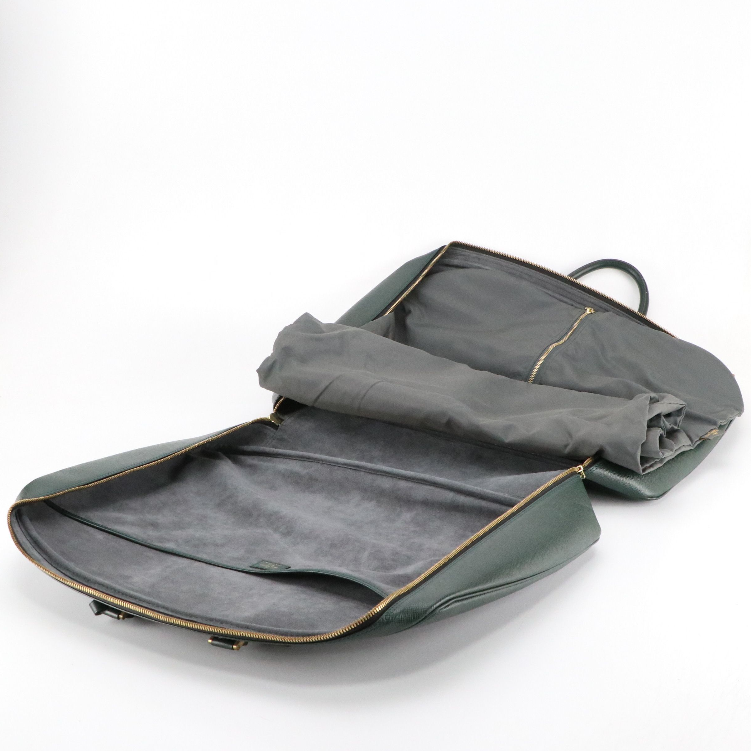 Louis Vuitton Helanga 1 Poche Travel Bag in Green Taïga Leather with Garment Bag