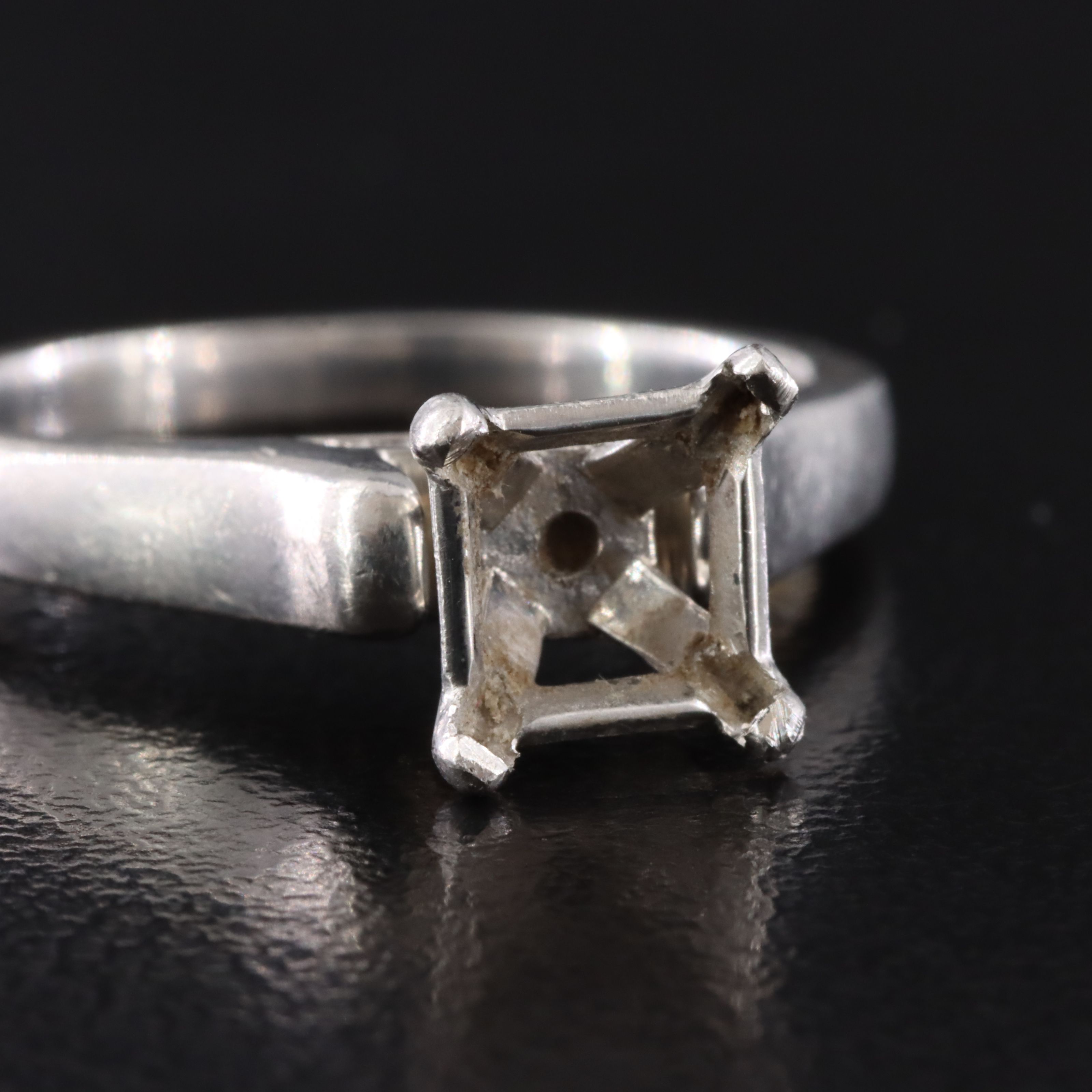 Platinum 0.05 CTW Diamond Semi Mount Ring