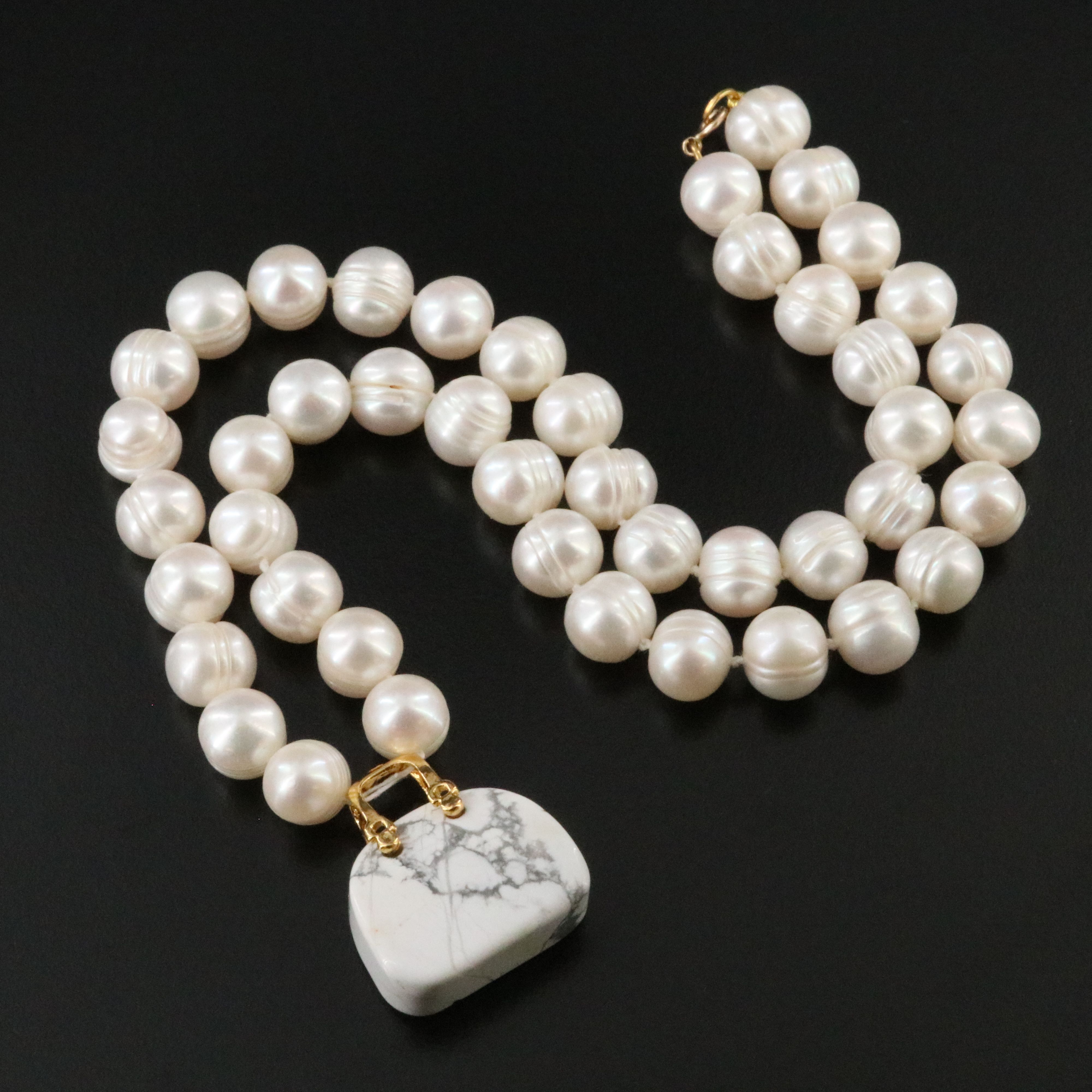 9.25 – 10.50 MM Pearl and Howlite Necklace with 14K Clasp