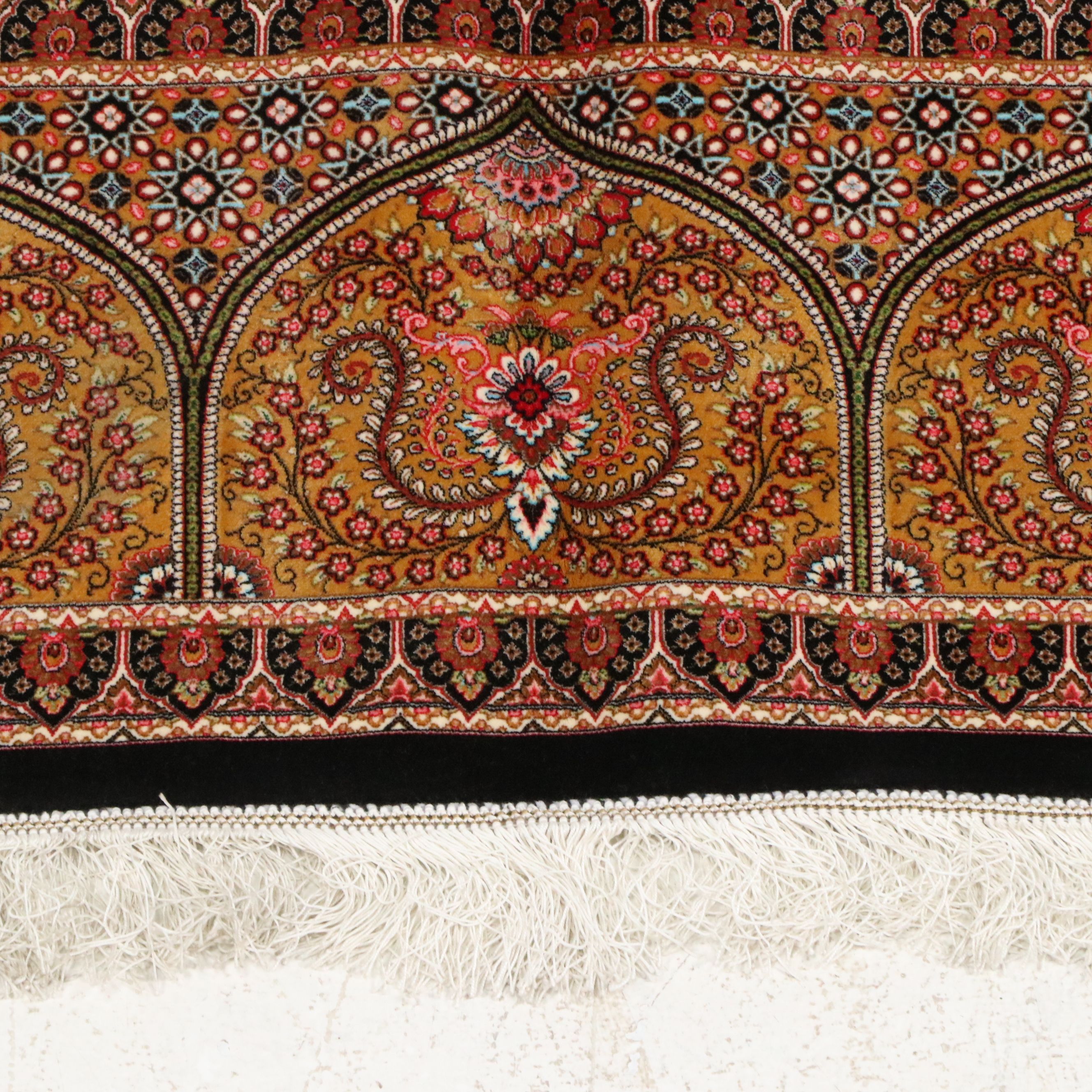 6'8 x 10'3 Machine Made Turkish Qom Style Area Rug