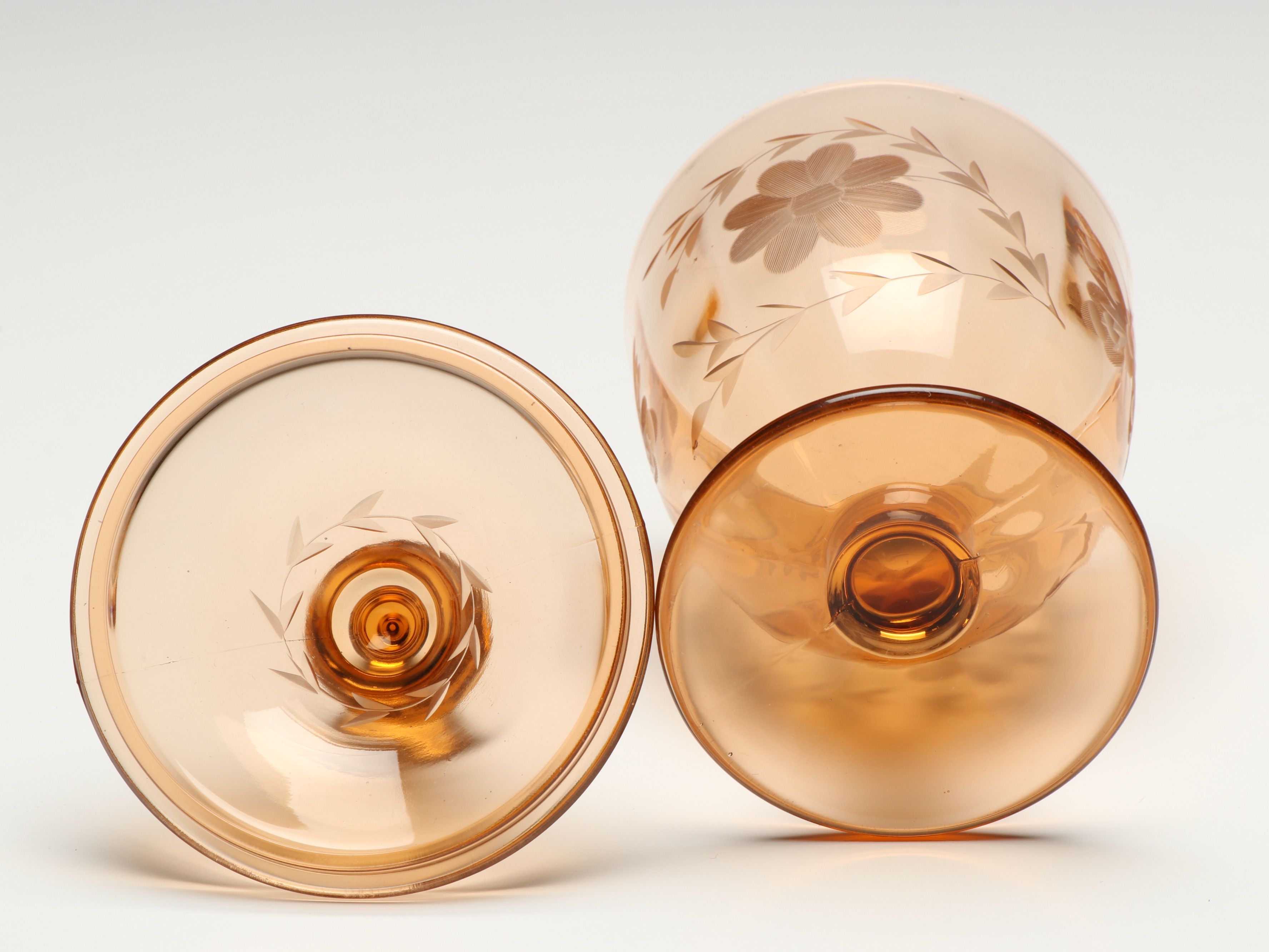 Heisey Sandwich Glass Souvenir Coasters with More Amber Glass Table Accessories