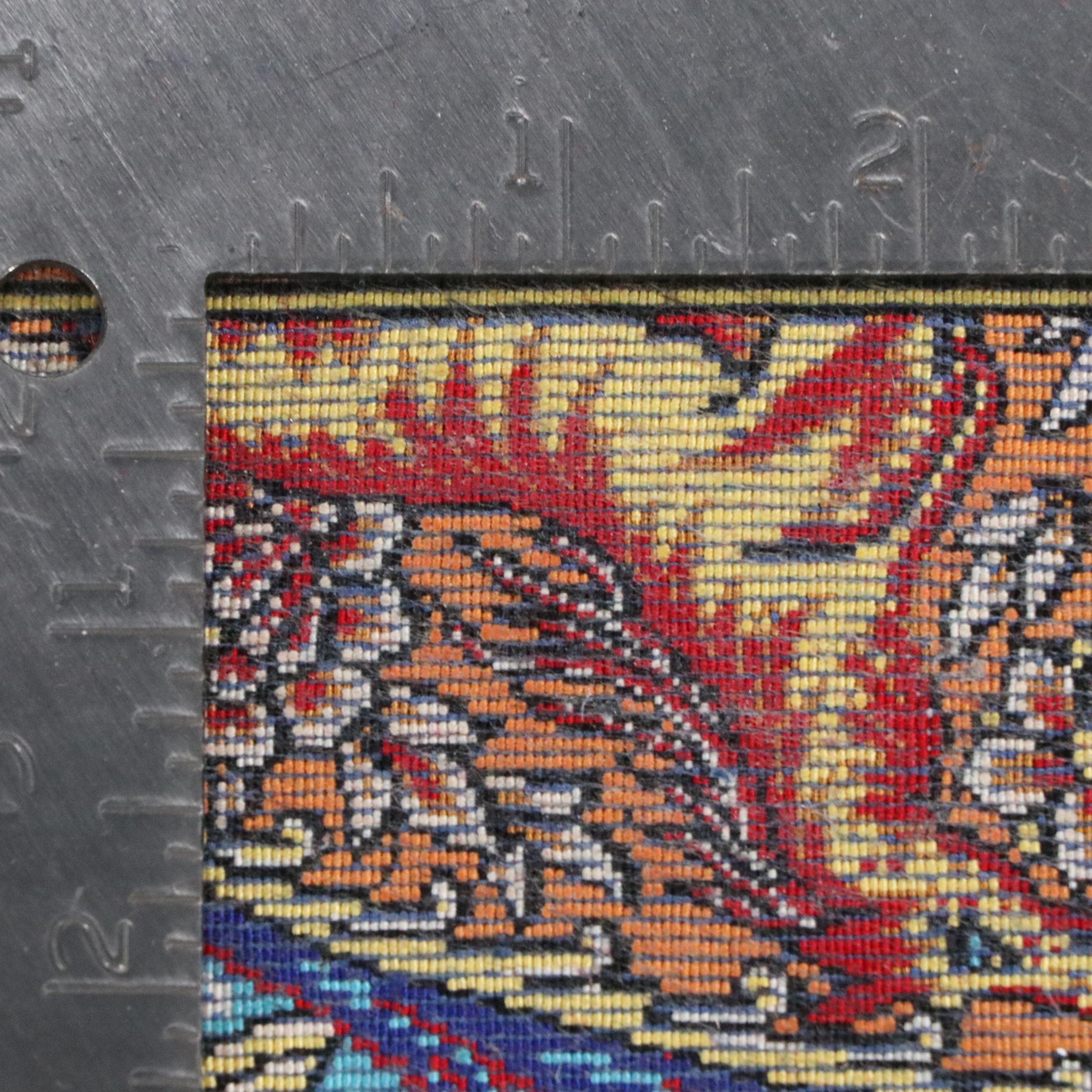 2´8 x 4´6 Power Loomed Turkish Peacock and Animal Pictorial Art Silk Accent Rug