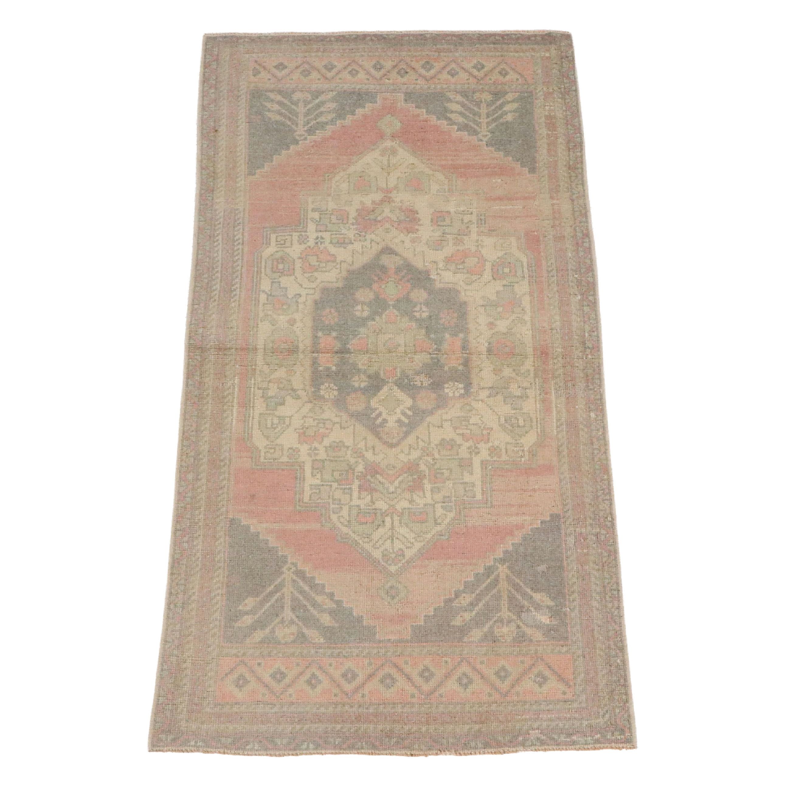 3'1 x 6' Hand-Knotted Turkish Anatolian Style Area Rug