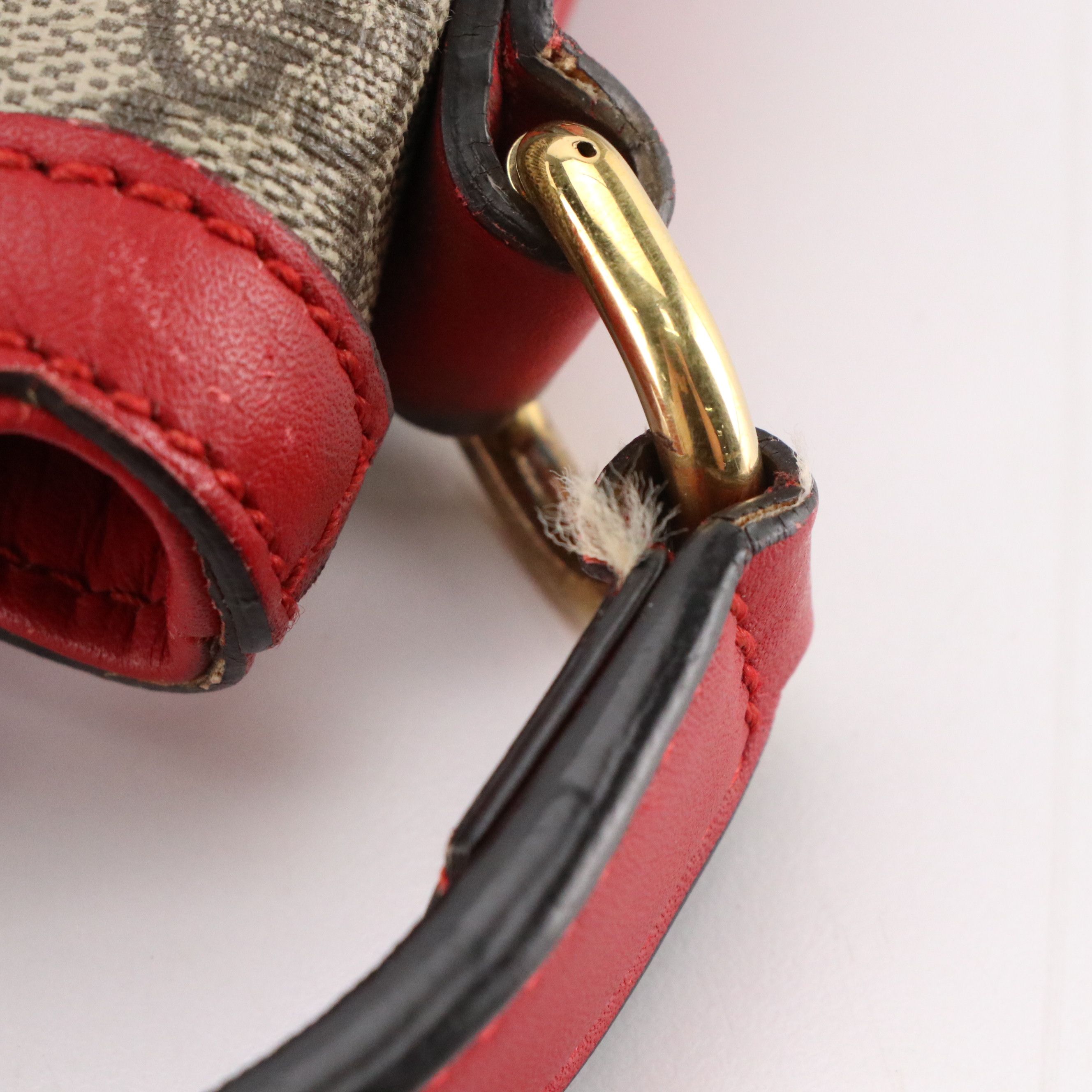 Gucci Hobo Shoulder Bag in GG Supreme Canvas with Red and Pink Calfskin Trim