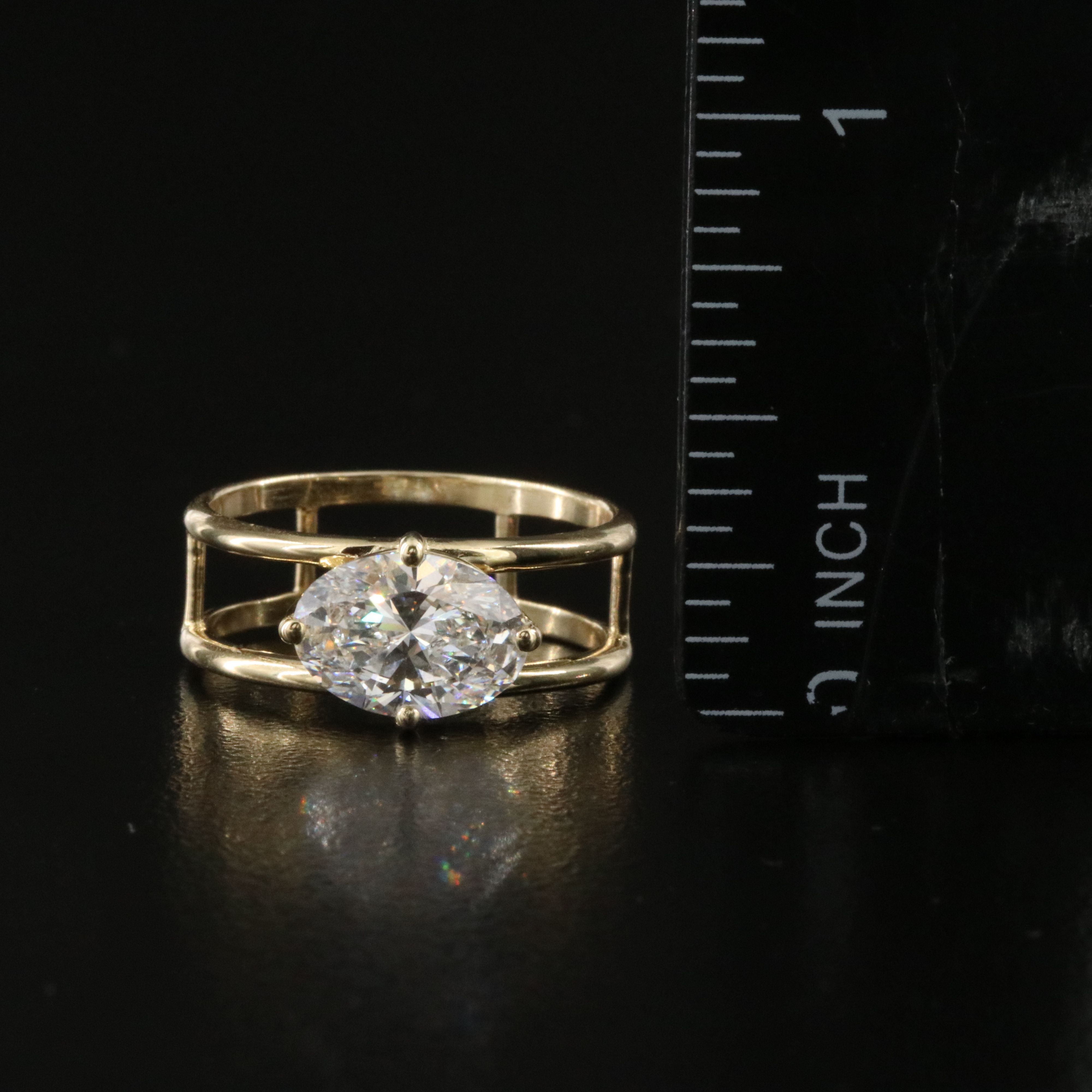 14K 2.01 CT Lab Grown Diamond East-West Solitaire Ring with IGI Report