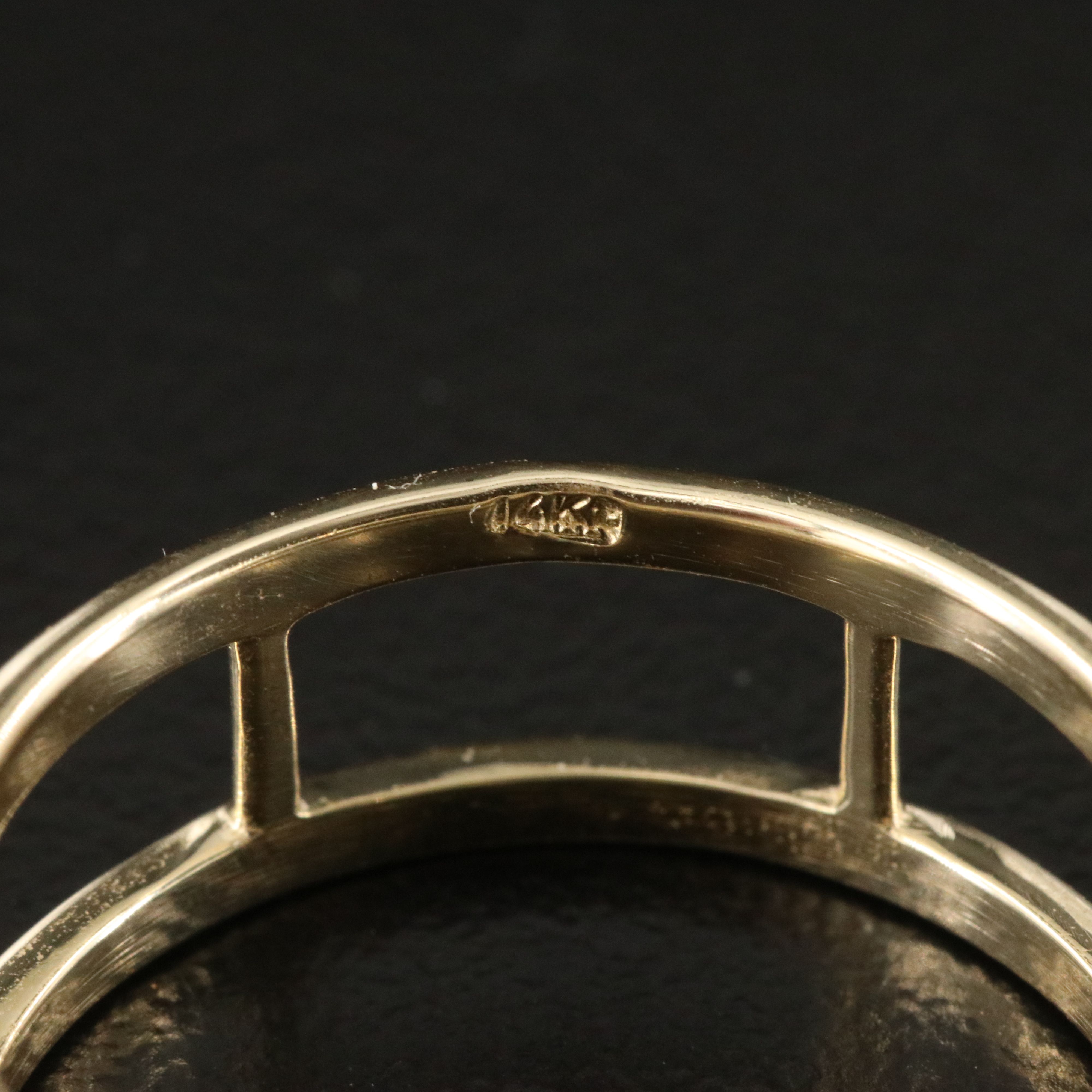 14K 2.01 CT Lab Grown Diamond East-West Solitaire Ring with IGI Report