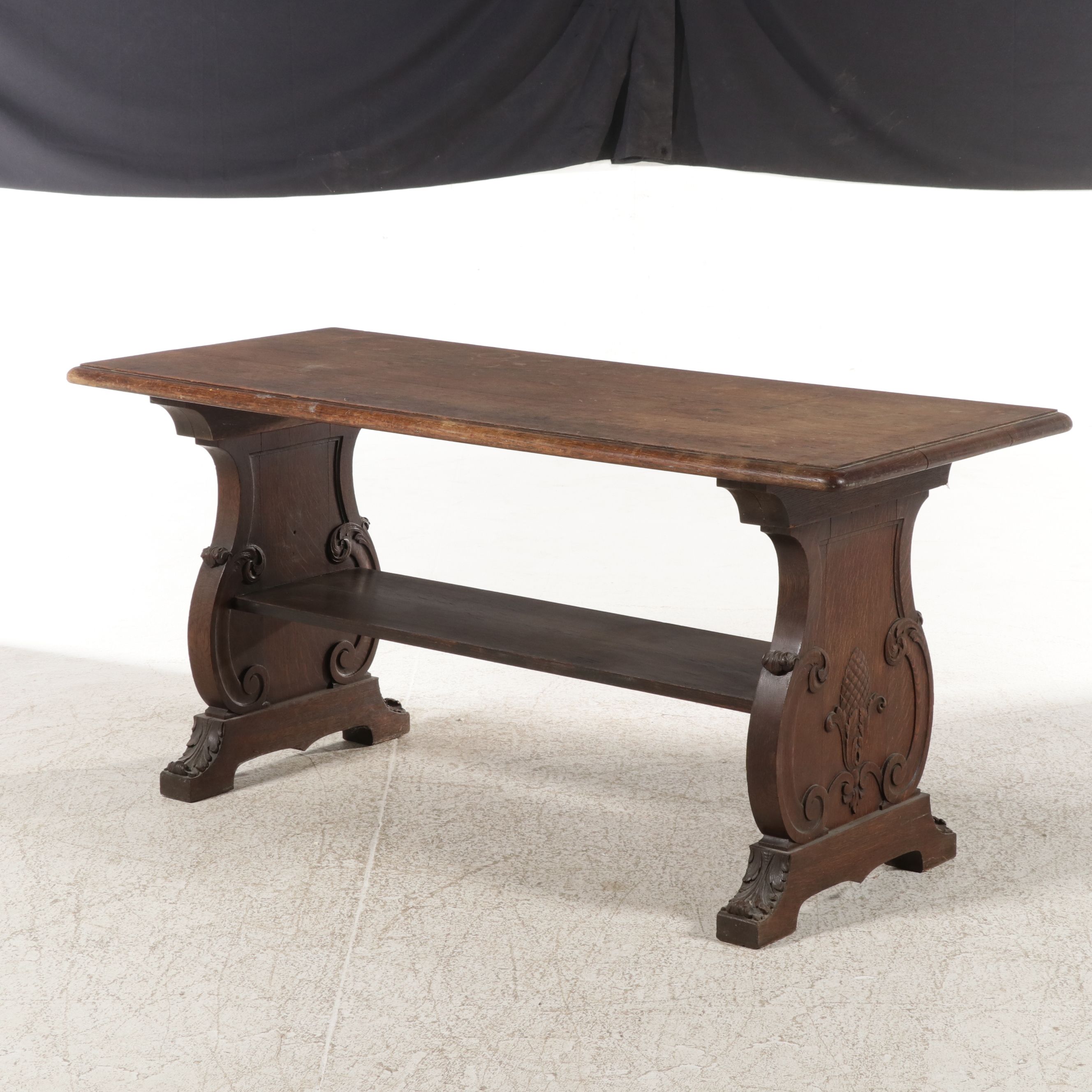 Renaissance Revival Quartersawn Oak Trestle Table
