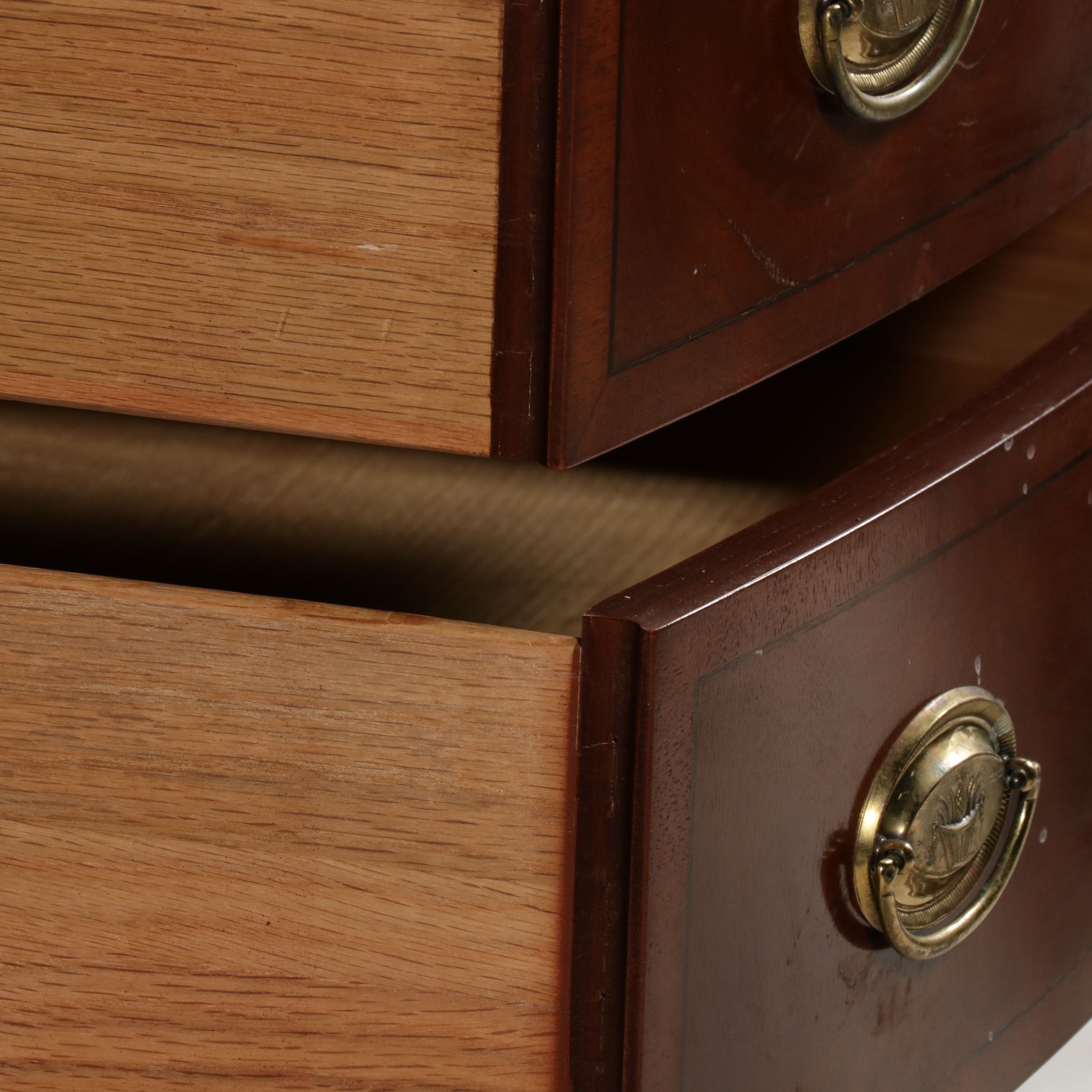 Ethan Allen Hepplewhite Style Mahogany Sideboard, 1995
