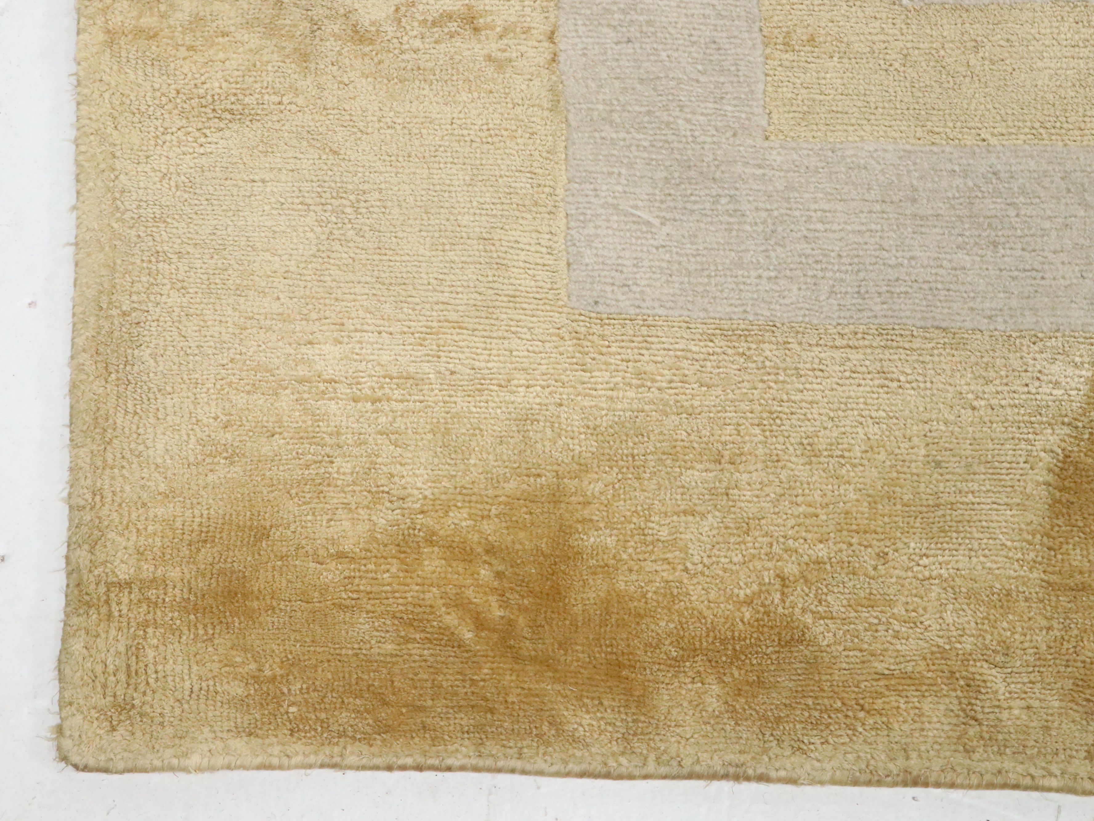 13'4 x 17'3 Hand-Loomed Contemporary Damask Style Room-Sized Rug