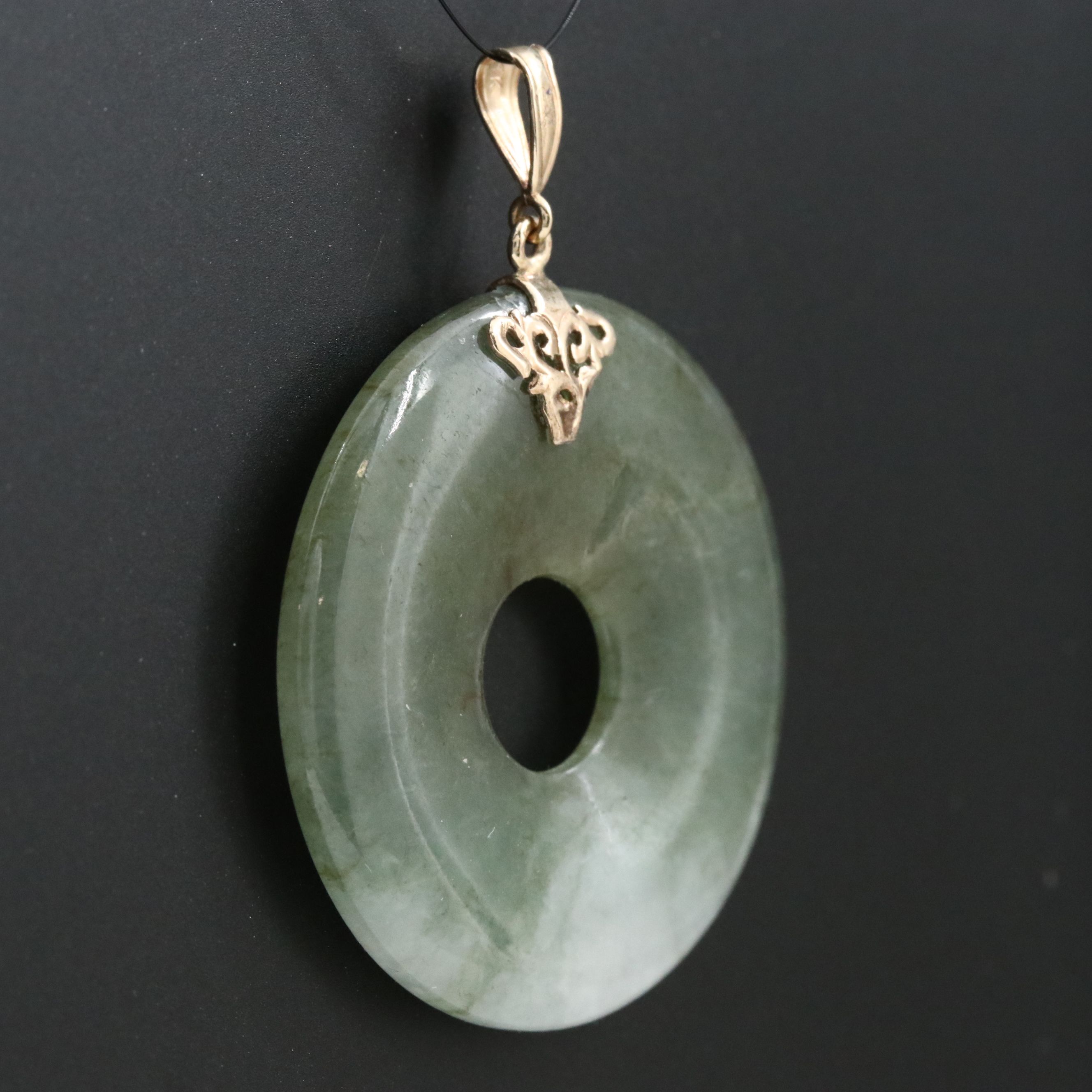 14K Jadeite Pendant