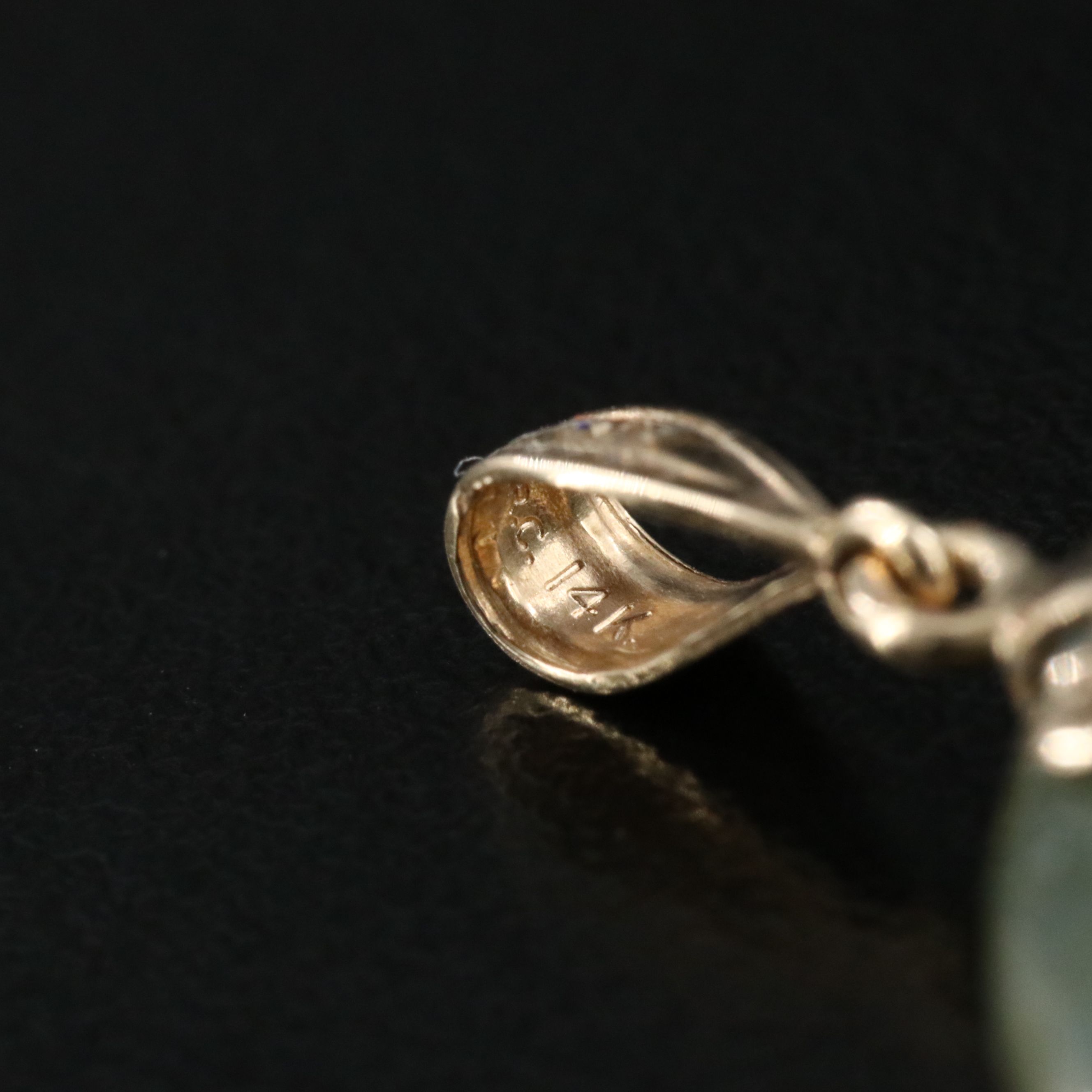 14K Jadeite Pendant