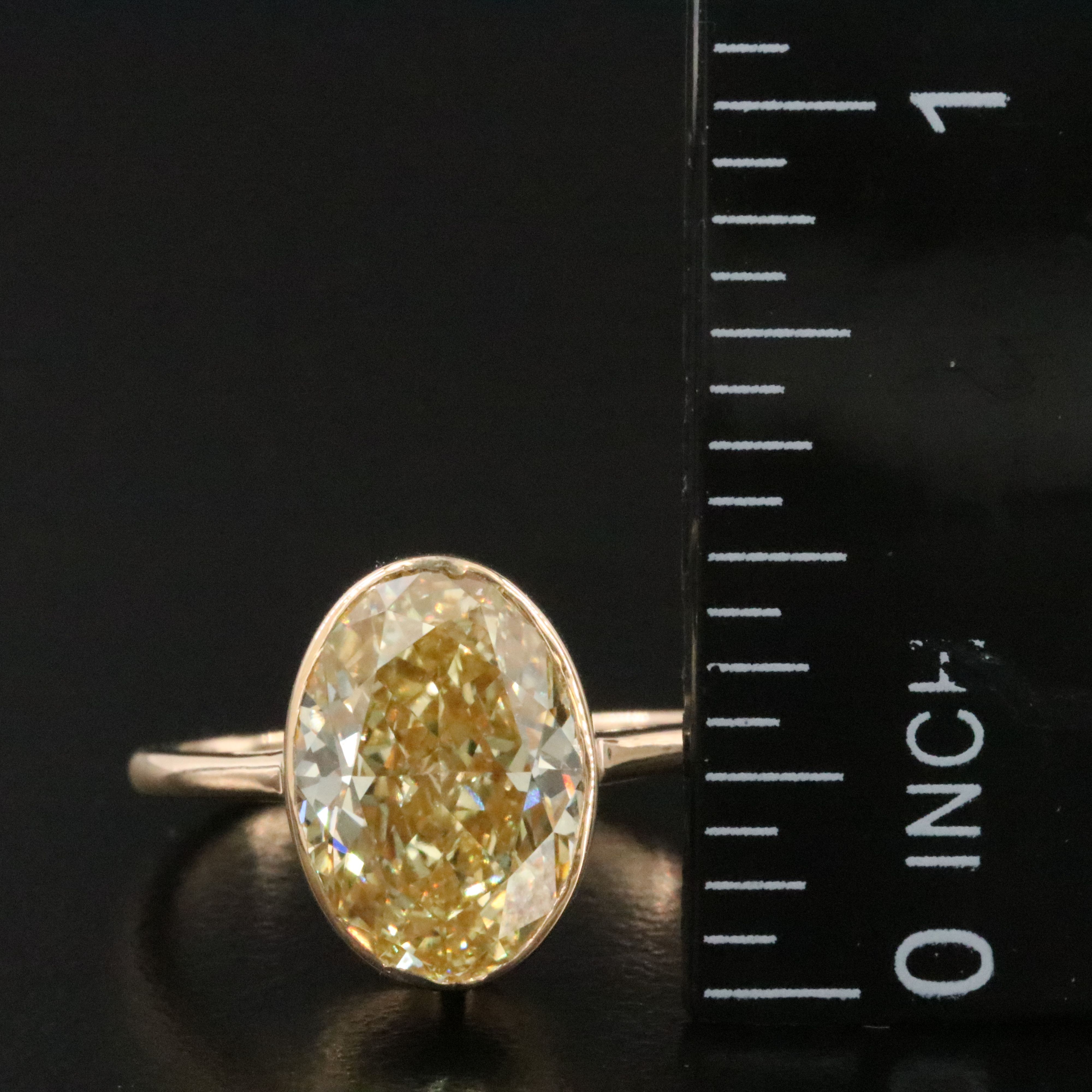 18K 4.03 CT Lab Grown Fancy Intense Yellow Diamond Ring with IGI Report