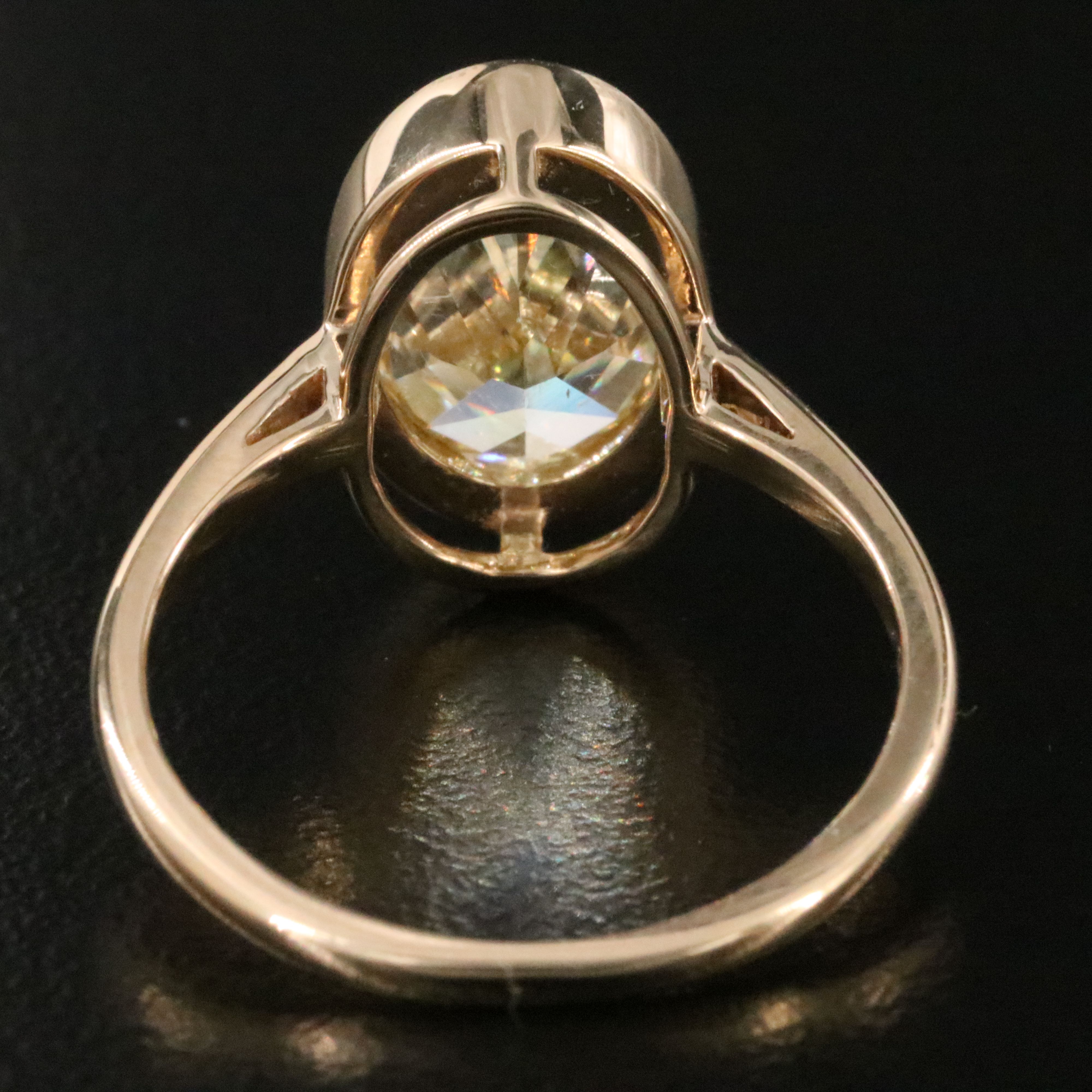 18K 4.03 CT Lab Grown Fancy Intense Yellow Diamond Ring with IGI Report