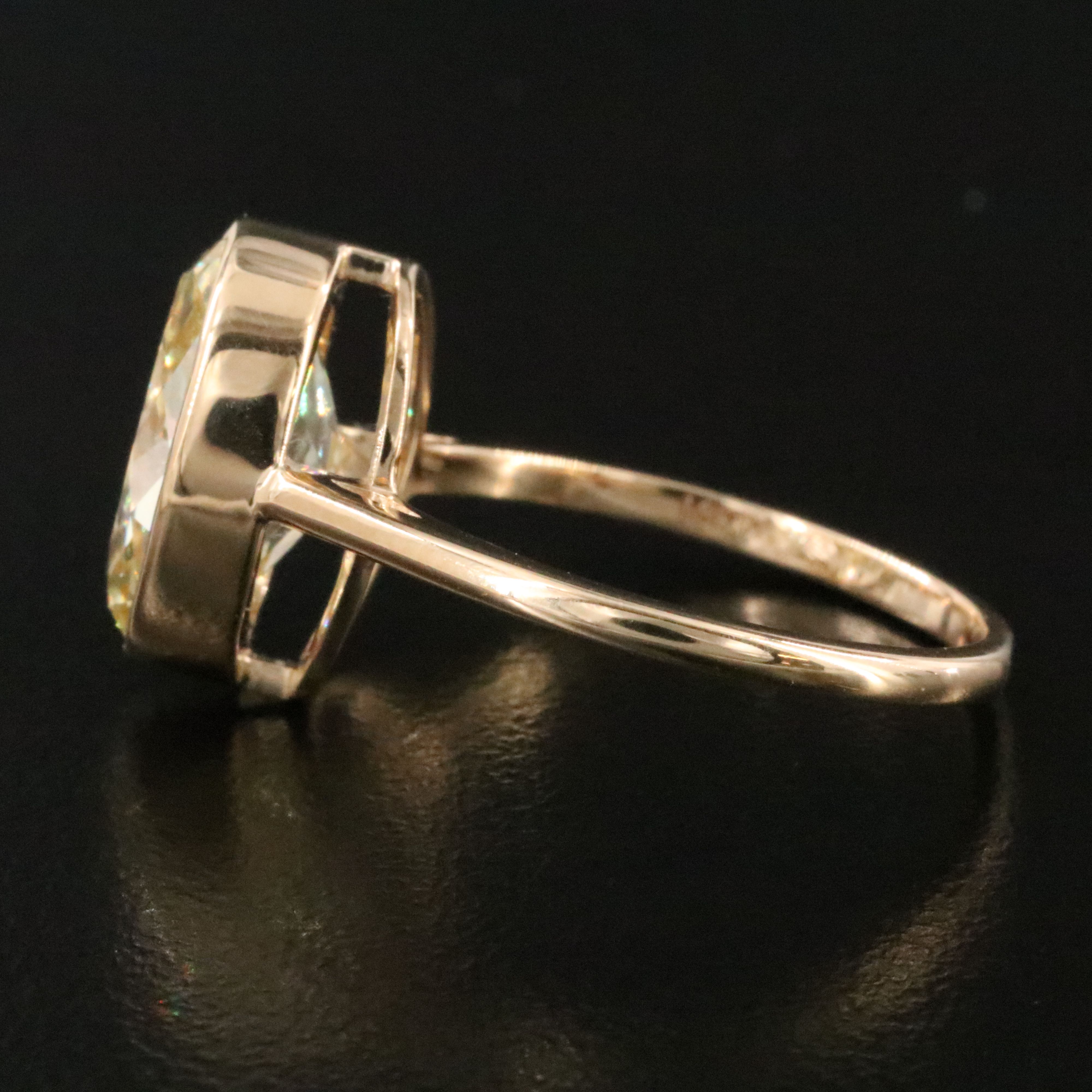 18K 4.03 CT Lab Grown Fancy Intense Yellow Diamond Ring with IGI Report