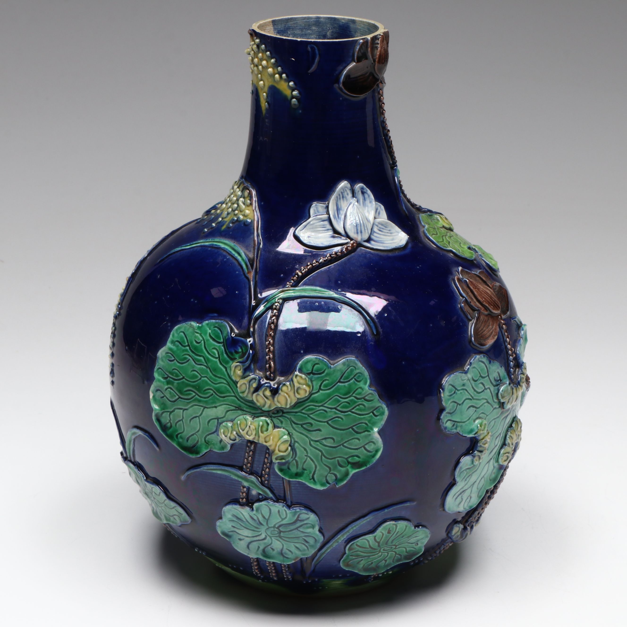 Chinese Fahua Style Ceramic Relief Vase