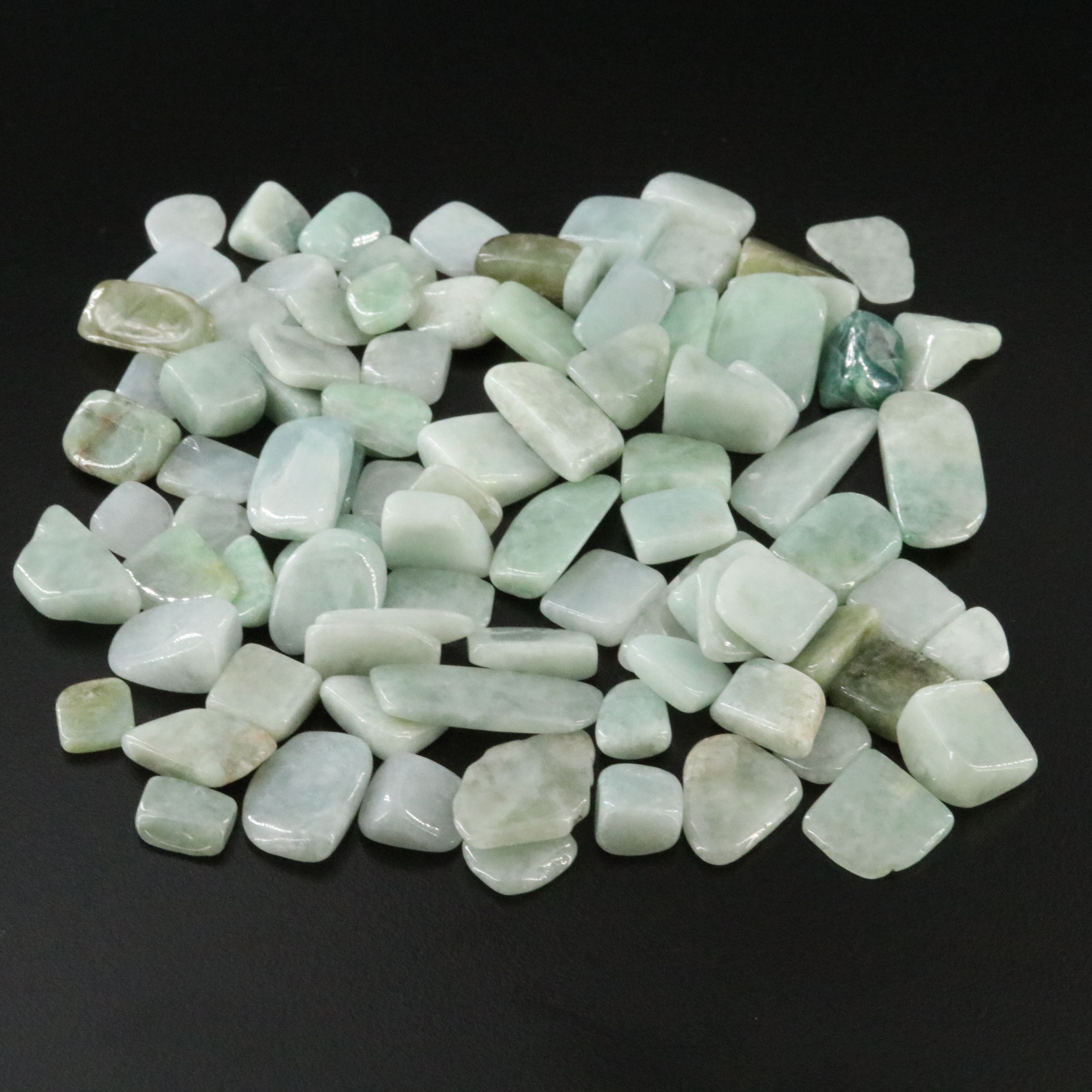 Loose 494.05 CTW Tumbled Jadeite Lot
