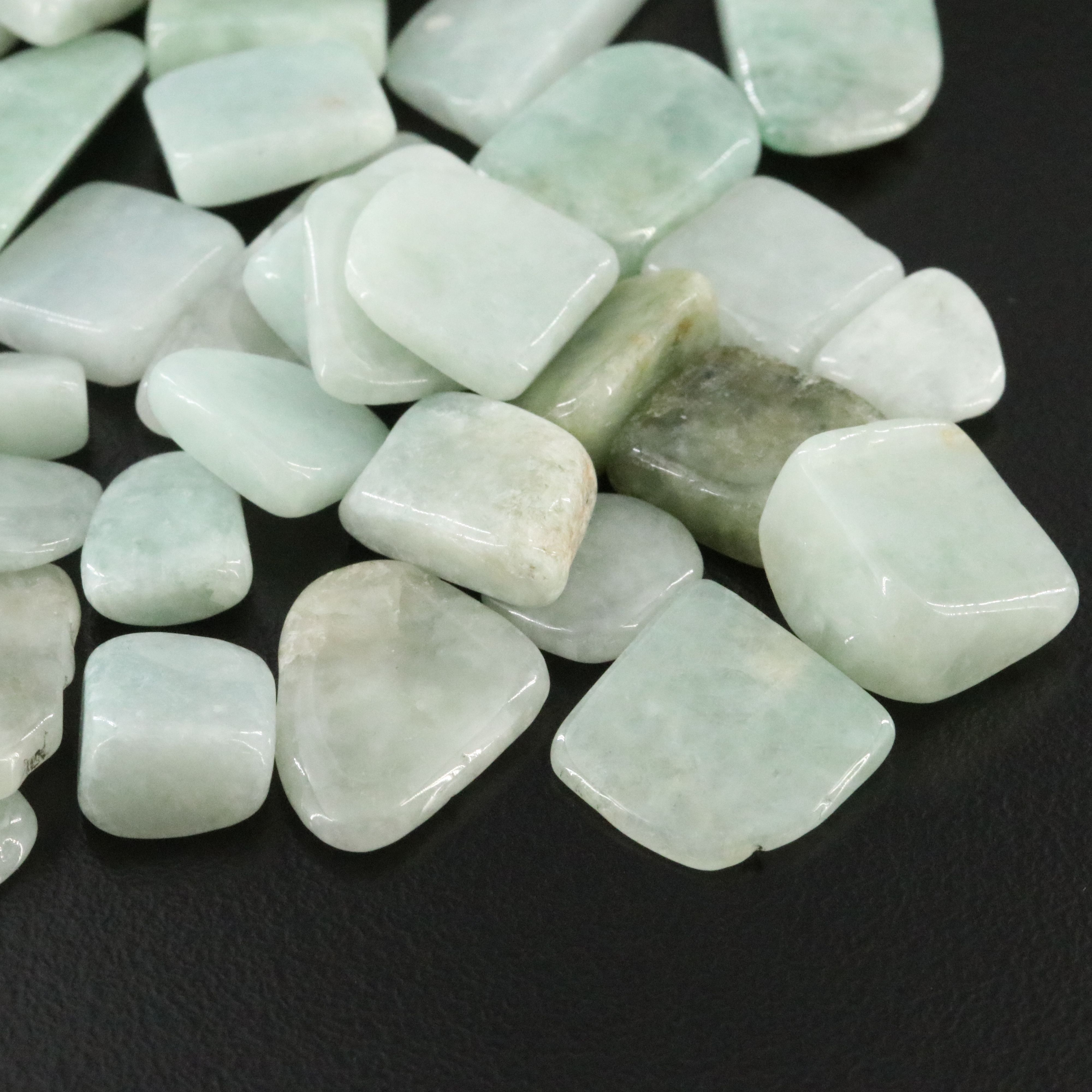 Loose 494.05 CTW Tumbled Jadeite Lot
