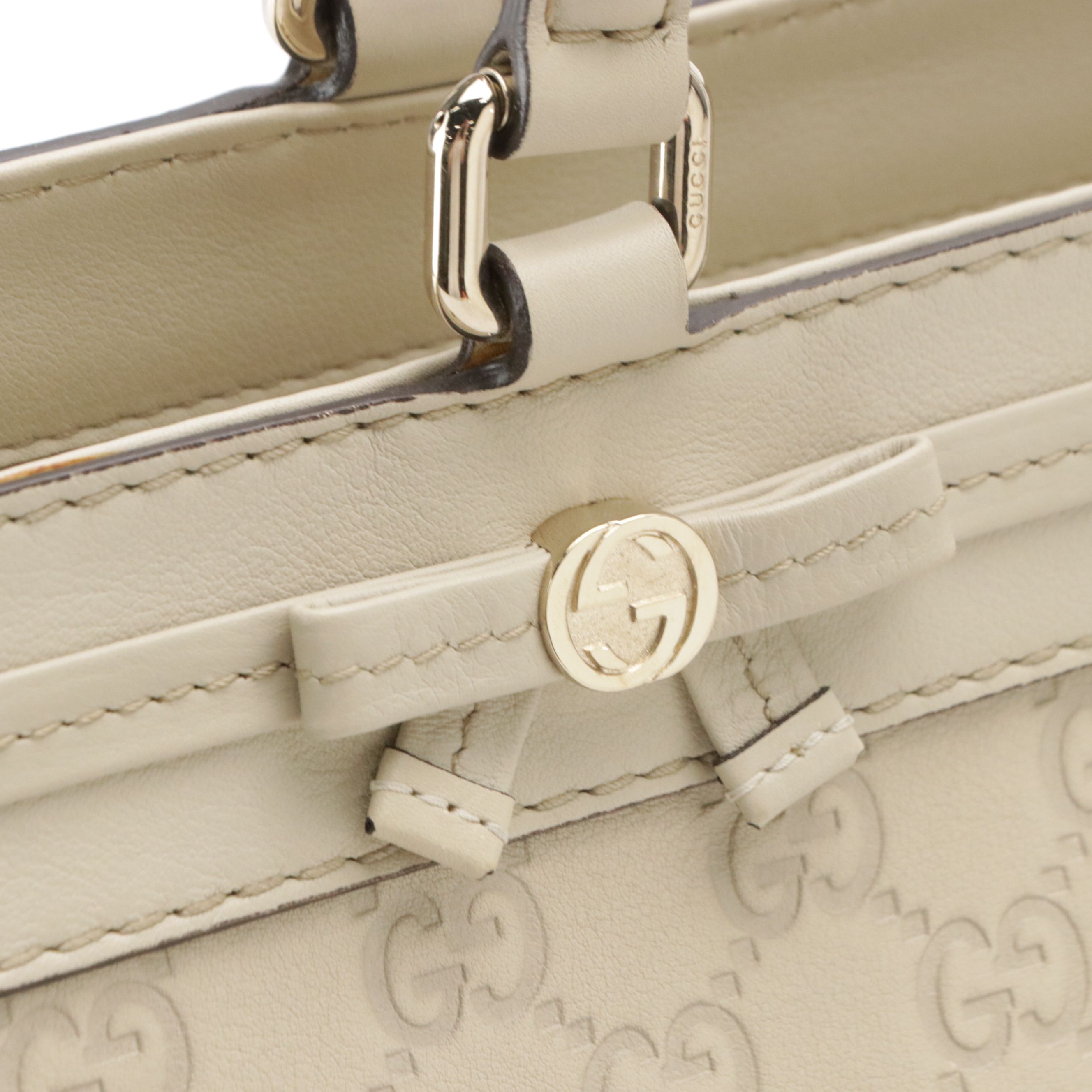 Gucci Mayfair Medium Tote Bag in Neutral Guccissima Leather