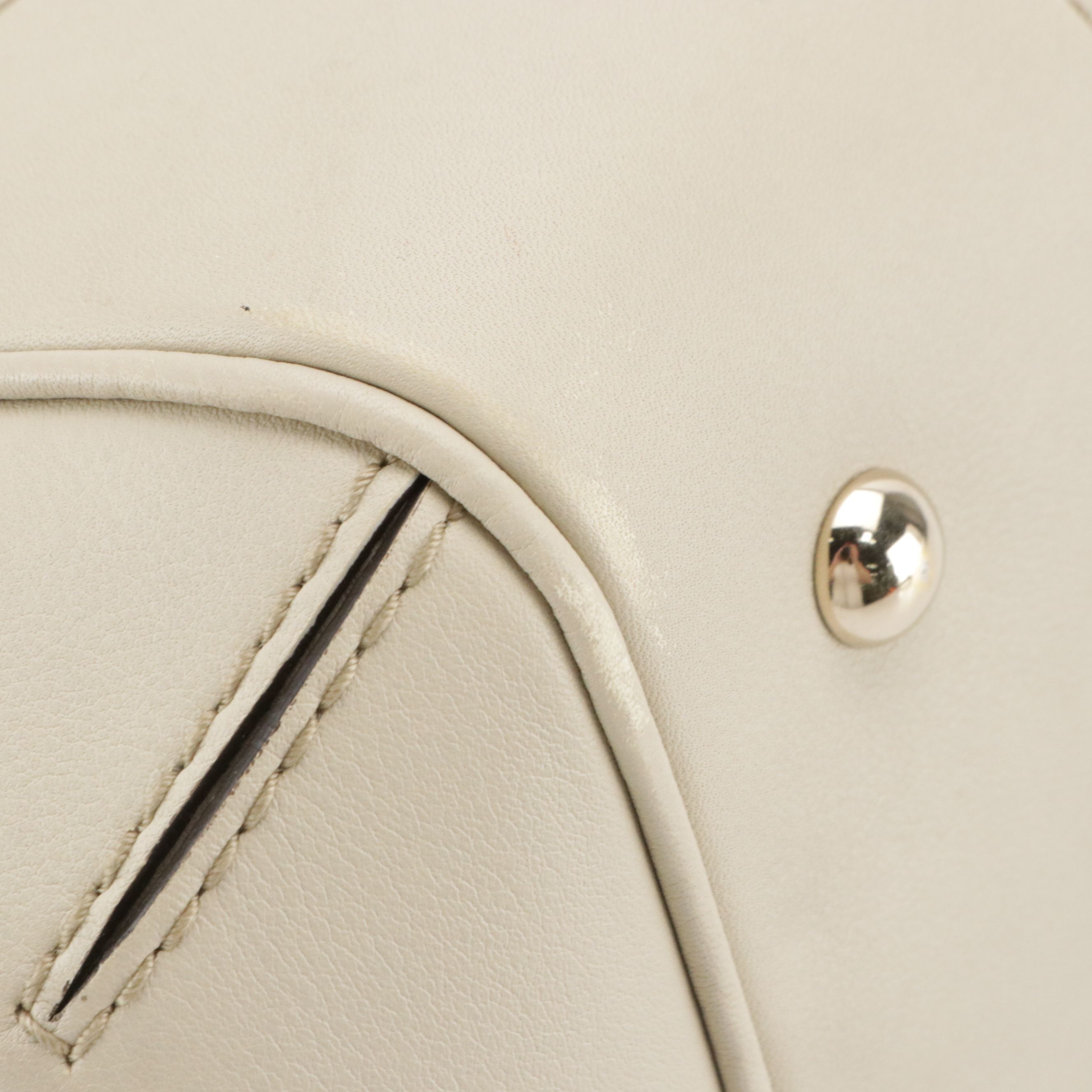 Gucci Mayfair Medium Tote Bag in Neutral Guccissima Leather