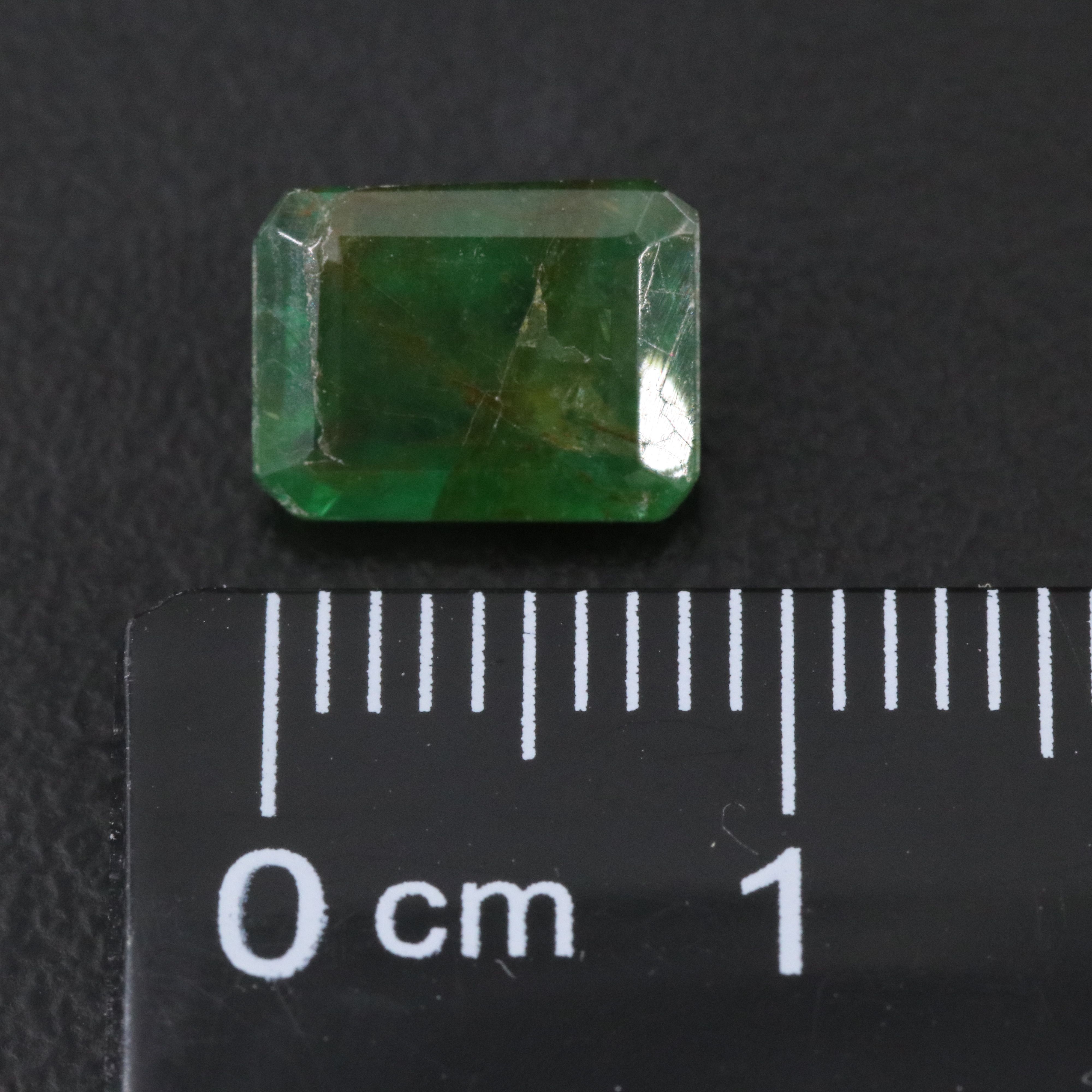 Loose 1.78 CT Emerald