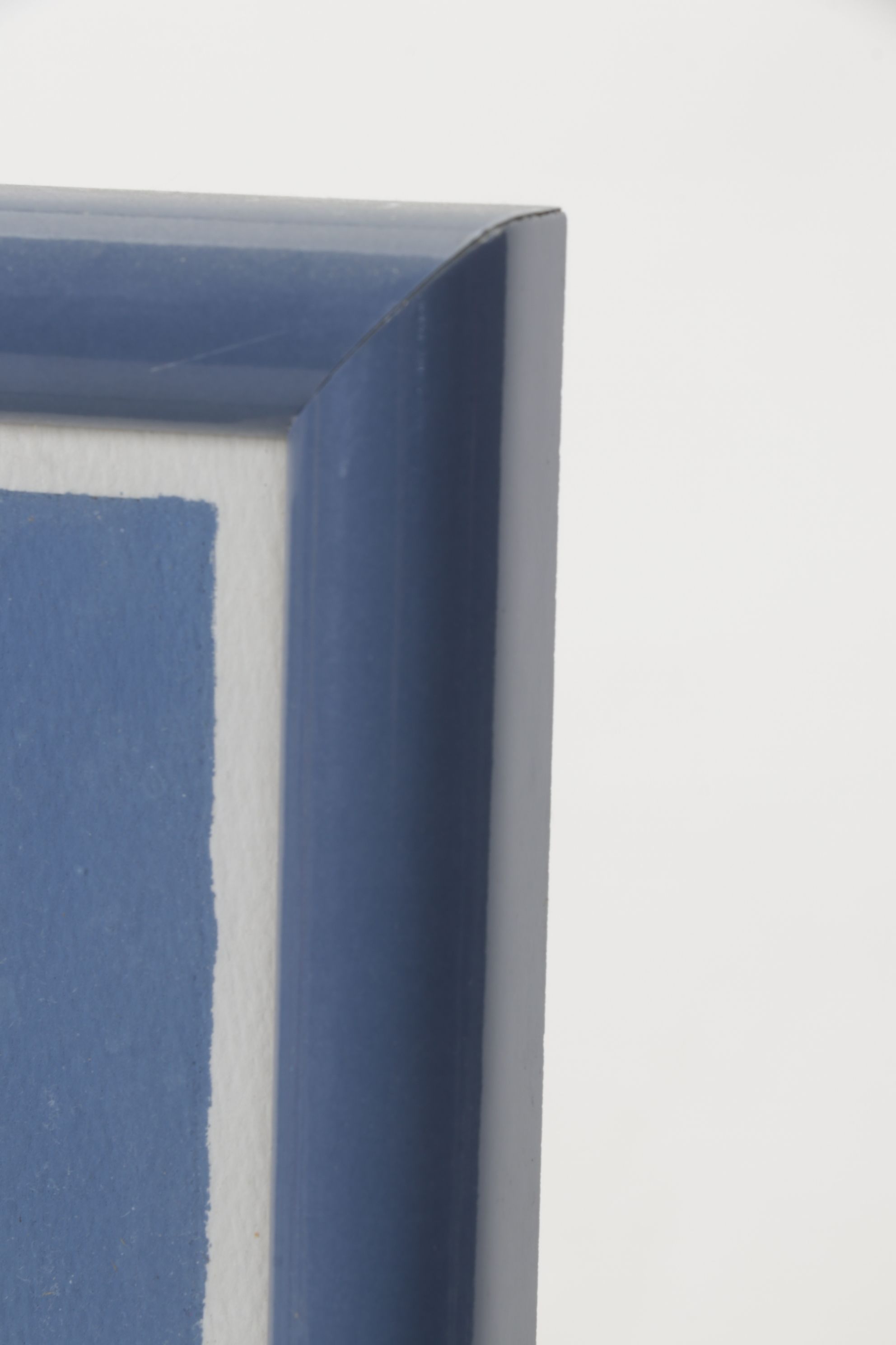 Louise K. Todds Minimalist Tri-Tone Serigraph "Snowy alert", Late 20th Century