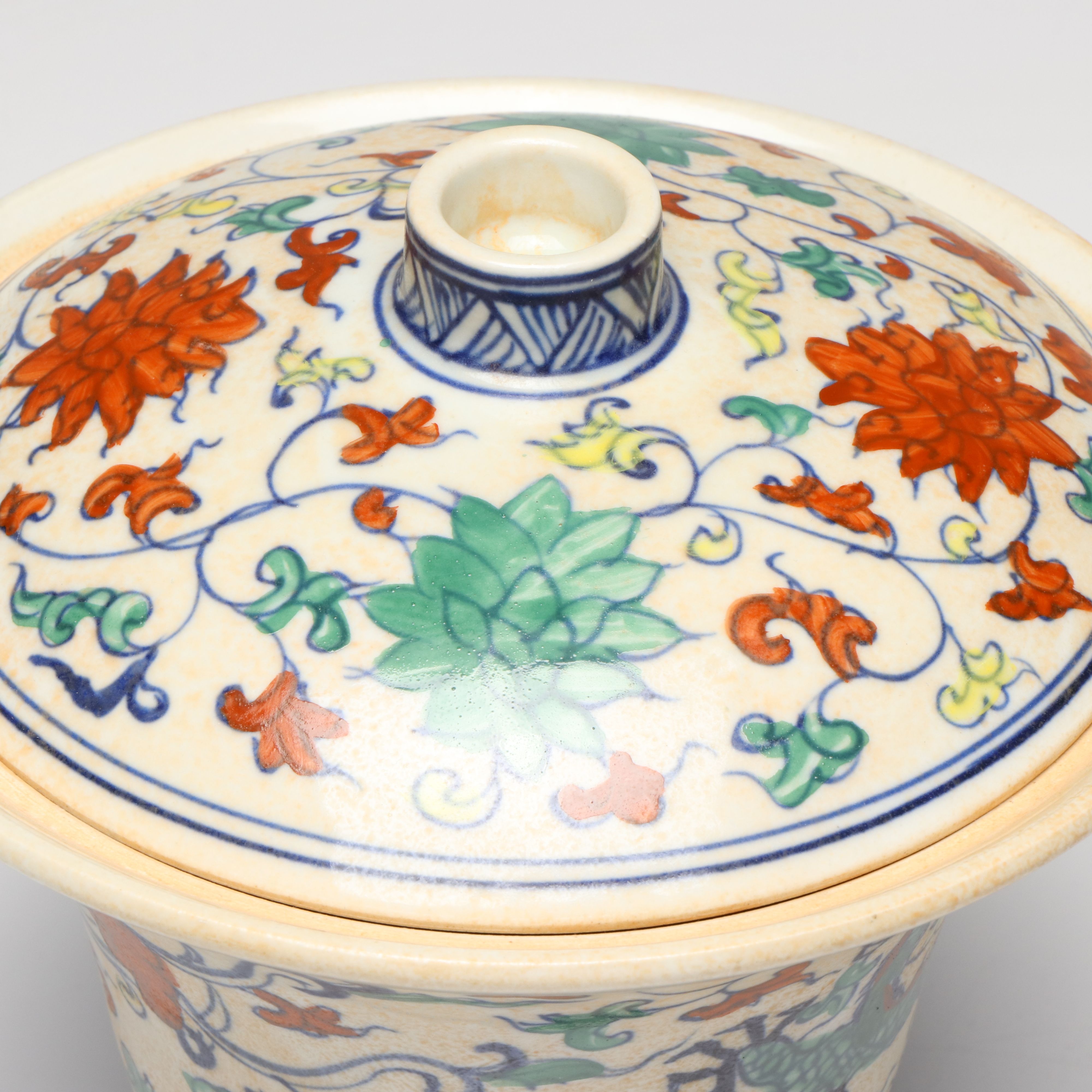 Chinese Ming Style Doucai Dragon Porcelain Lidded Jar and Bowl