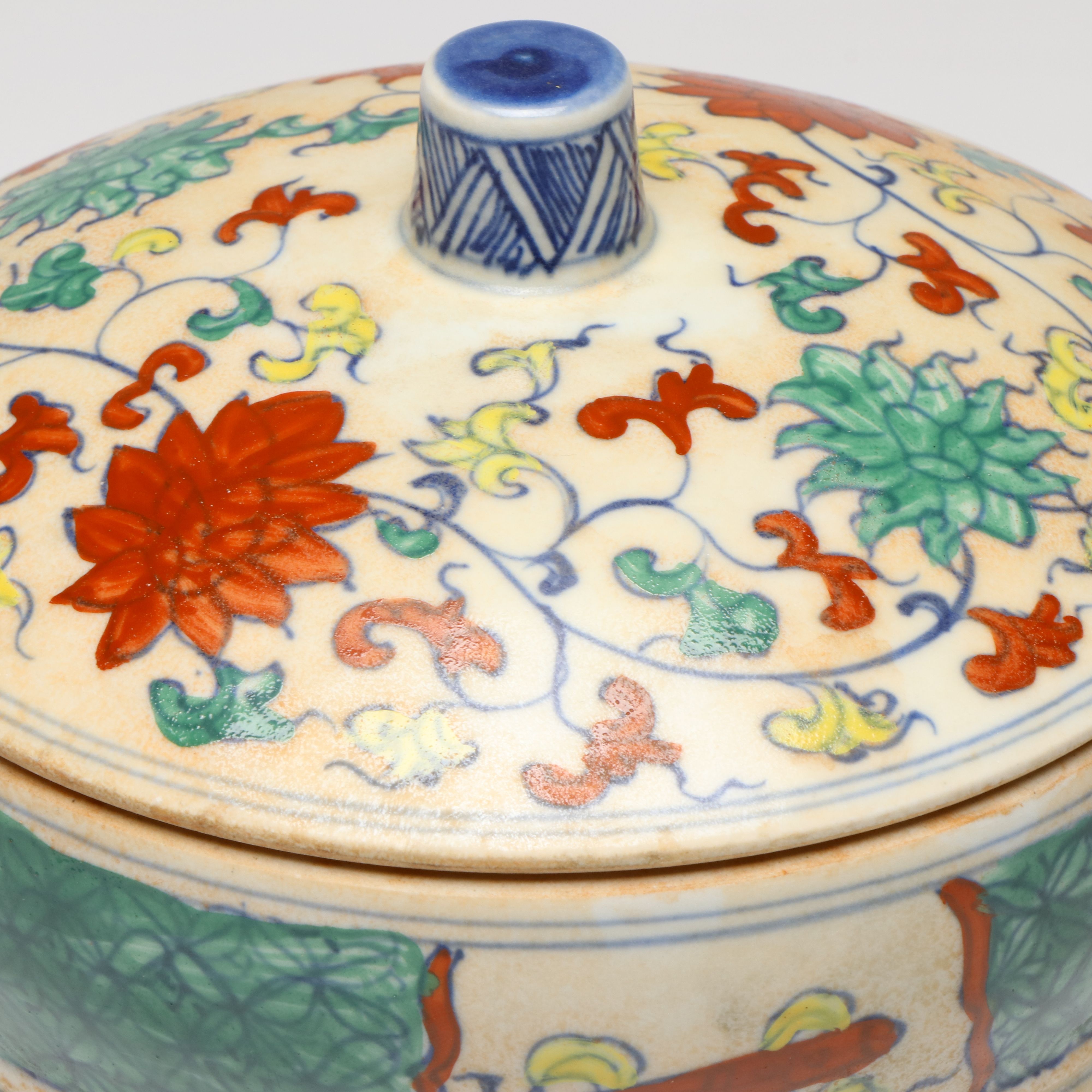 Chinese Ming Style Doucai Dragon Porcelain Lidded Jar and Bowl